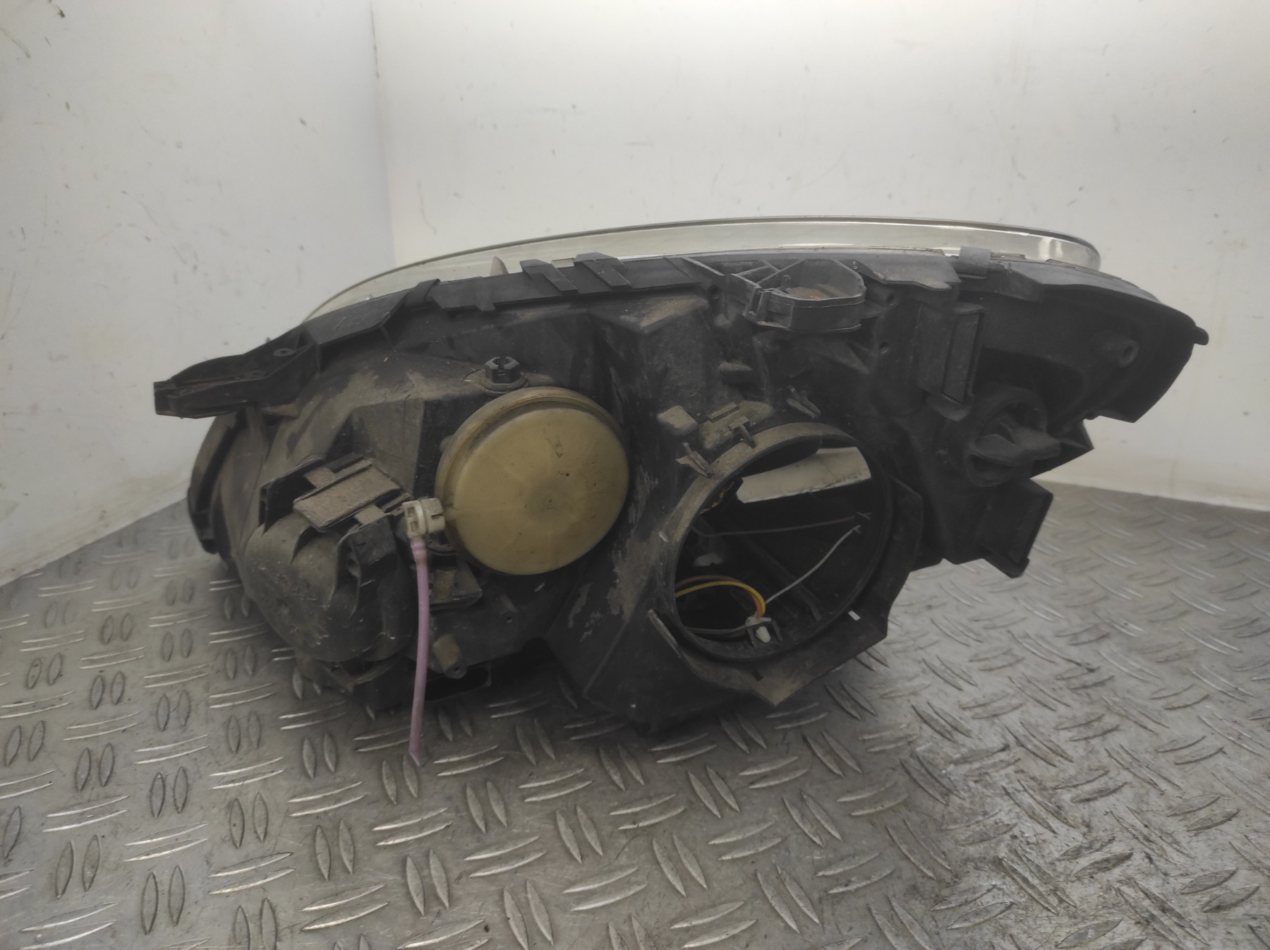 Optique avant principal droit (feux)(phare) MERCEDES CLASSE B 245 PHASE 1 – A1698201861