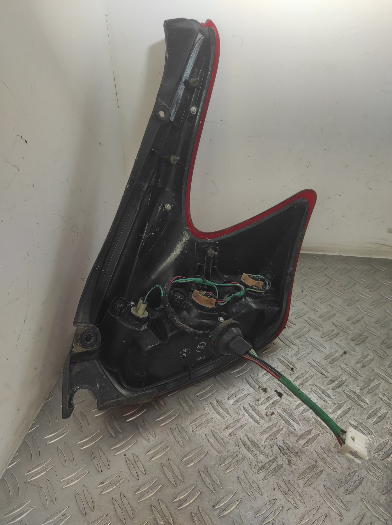 Feu arriere principal gauche (feux) NISSAN JUKE 1 PHASE 1 – 265551KA0B