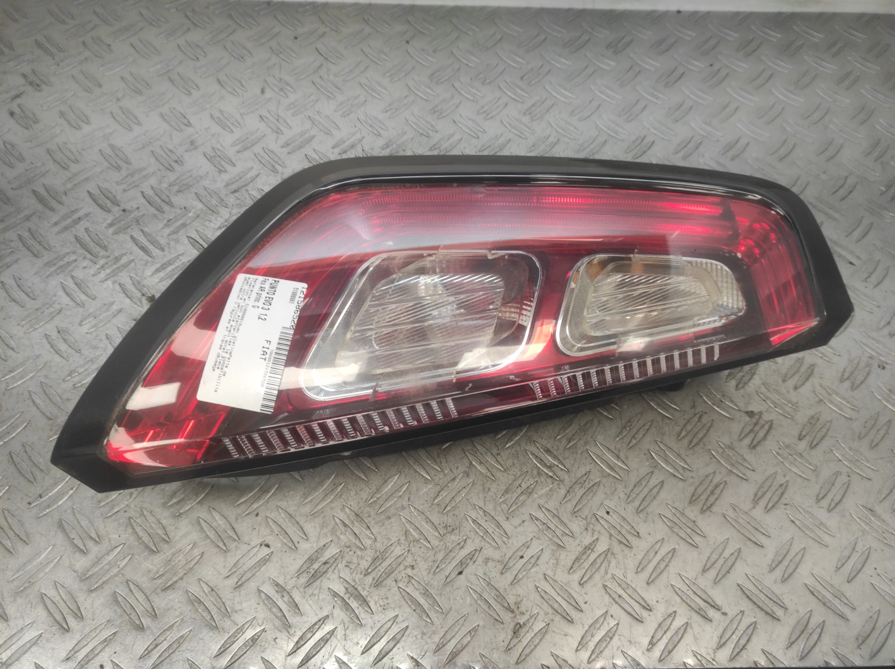 Feu arriere principal gauche (feux) FIAT PUNTO EVO 3 – 51888061