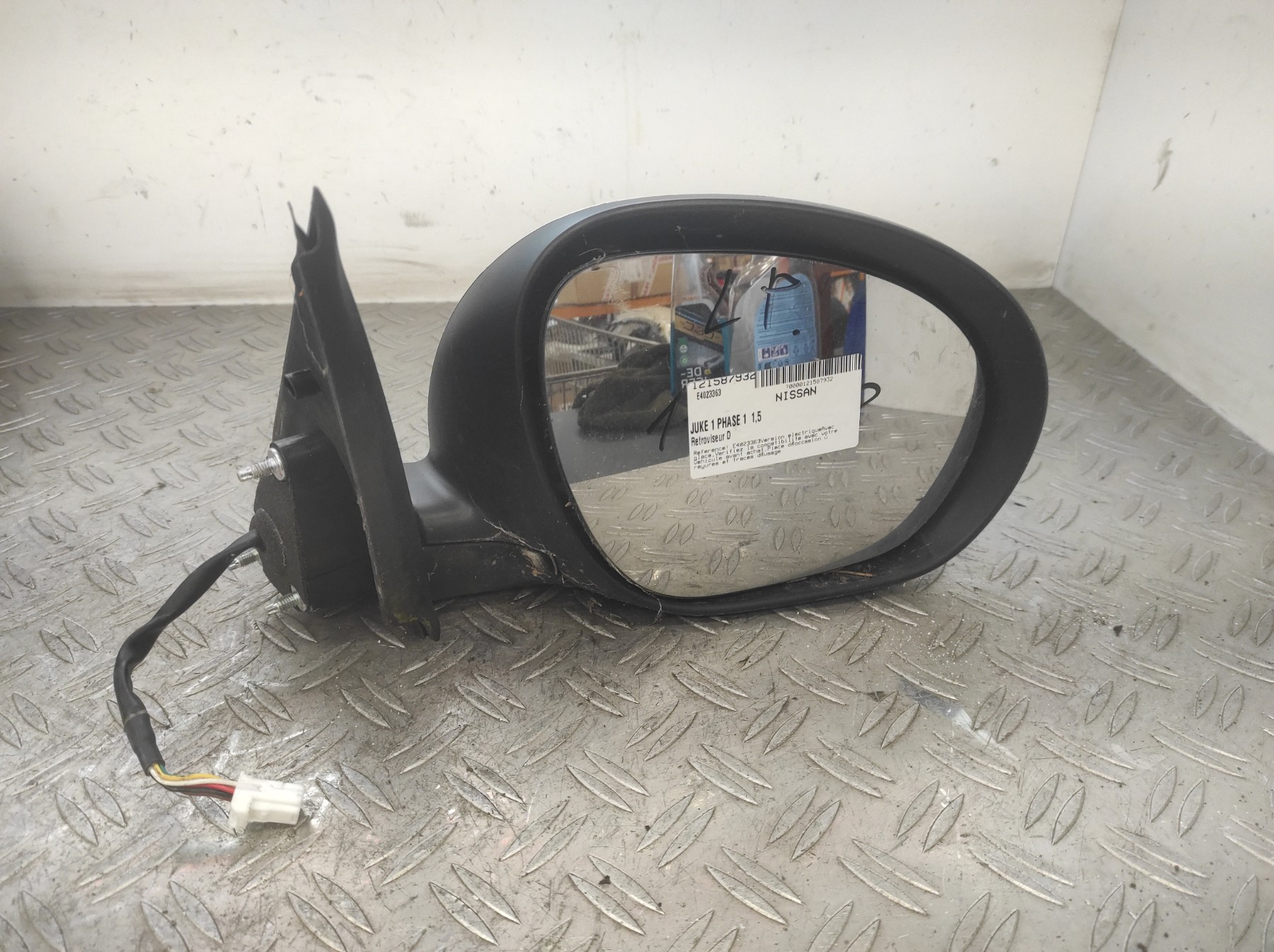 Retroviseur droit NISSAN JUKE 1 PHASE 1 – E4023363