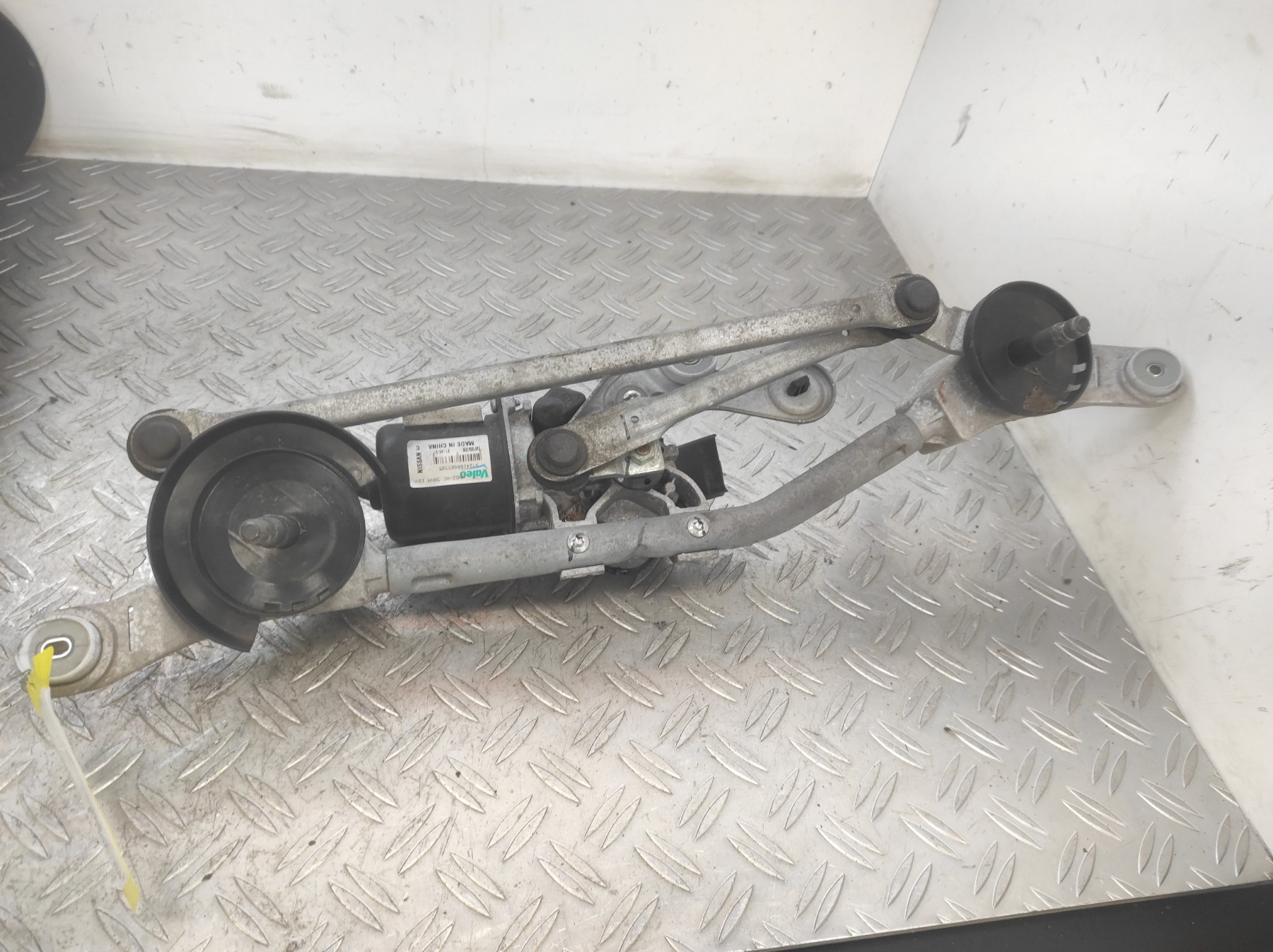 Moteur essuie glace avant NISSAN JUKE 1 PHASE 1 – W000011639