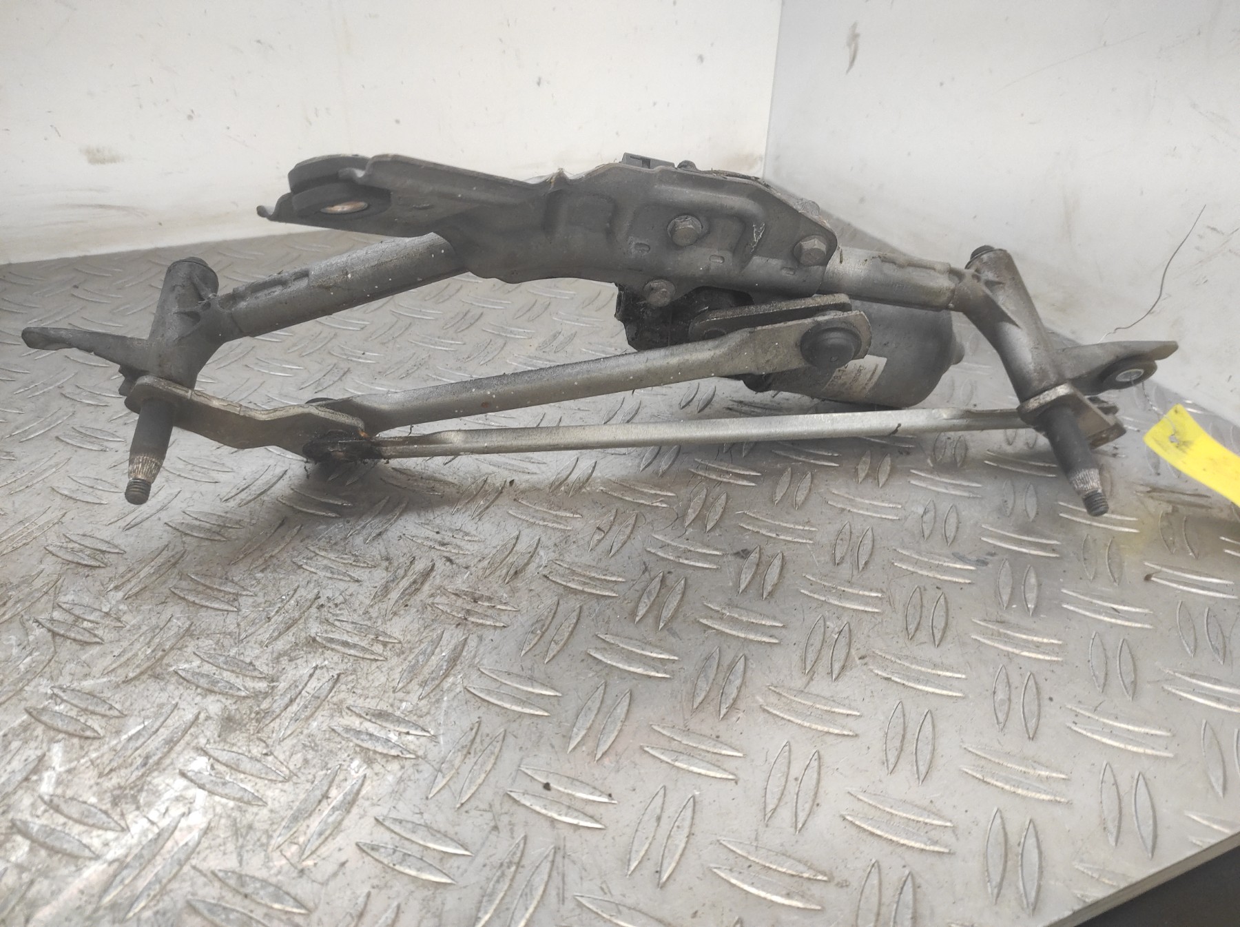 Moteur essuie glace avant FIAT PUNTO EVO 3 – 404978