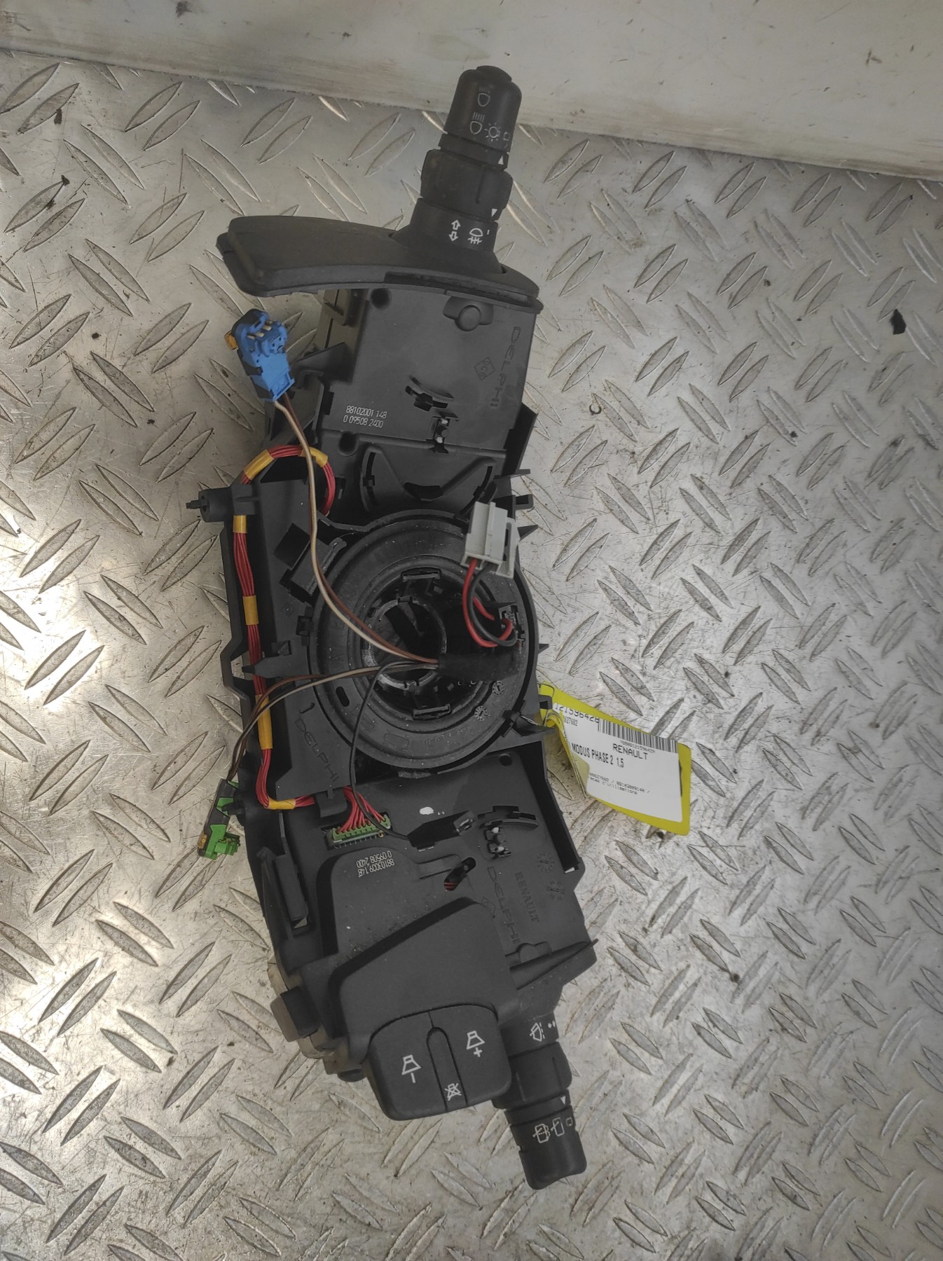 Com (Bloc Contacteur Tournant+Commodo Essuie Glace+Commodo Phare) RENAULT GRAND MODUS PHASE 2 – 8200627602