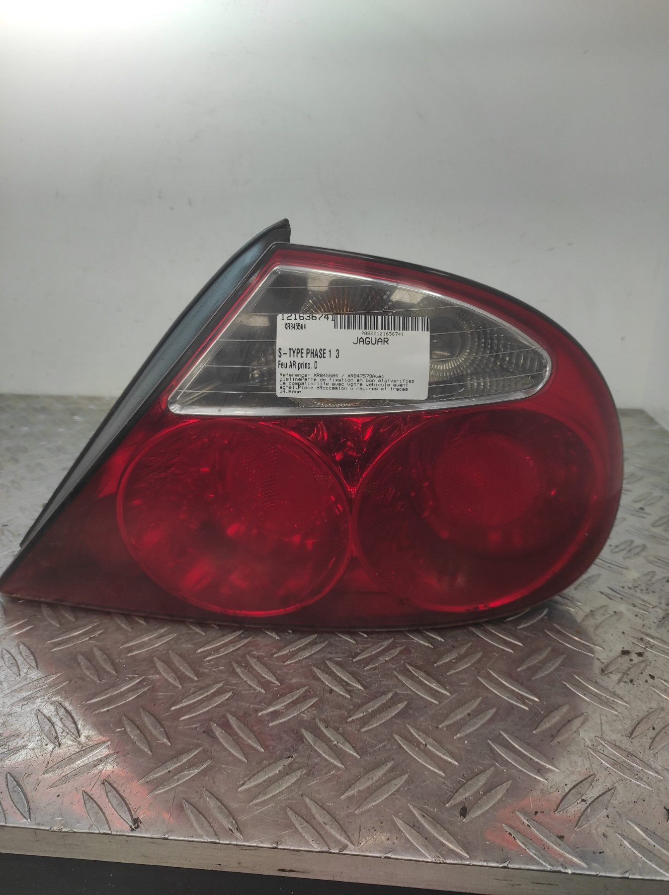 Feu arriere principal droit (feux) JAGUAR S-TYPE PHASE 1 – XR845504