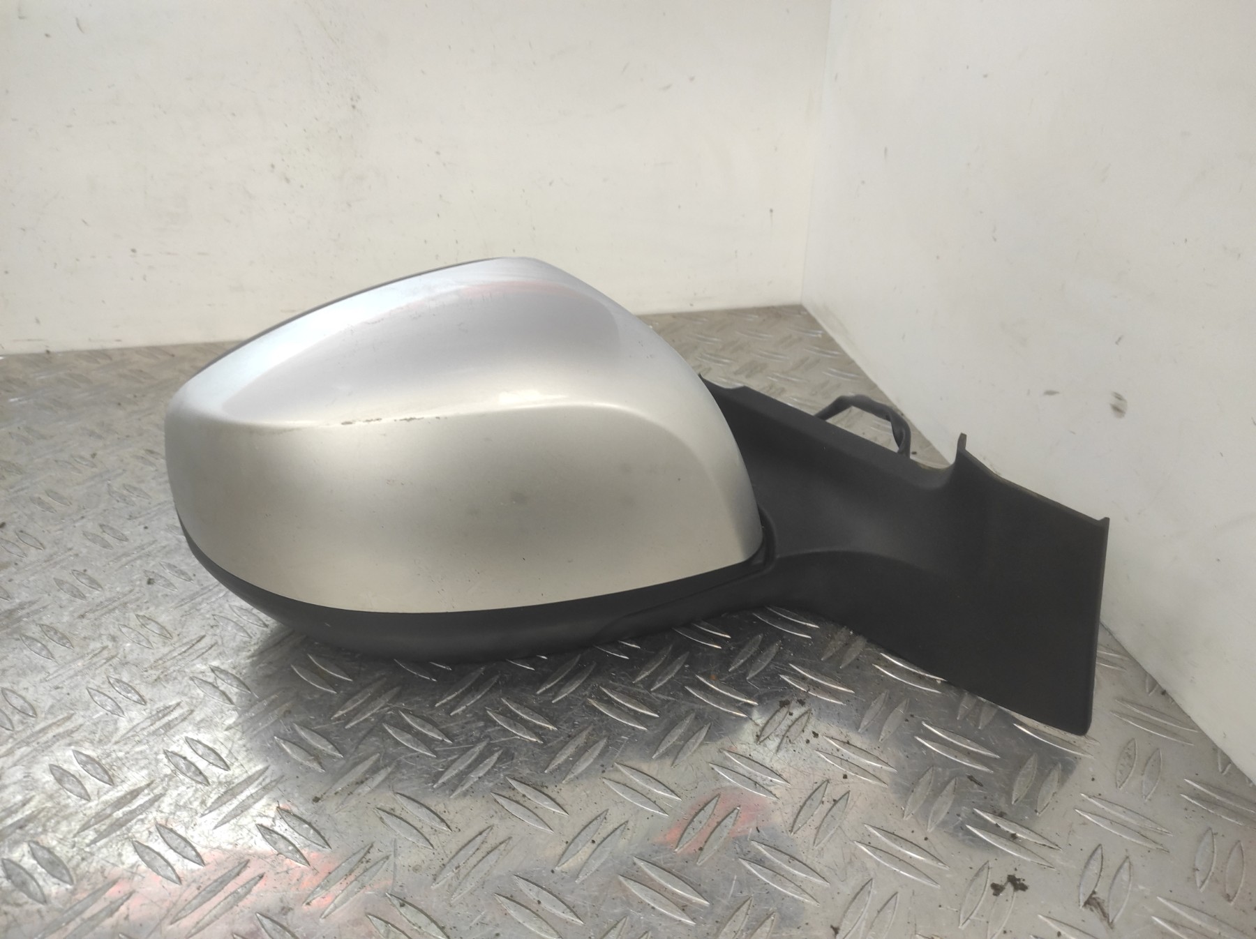 Retroviseur droit OPEL AGILA B – 93196282