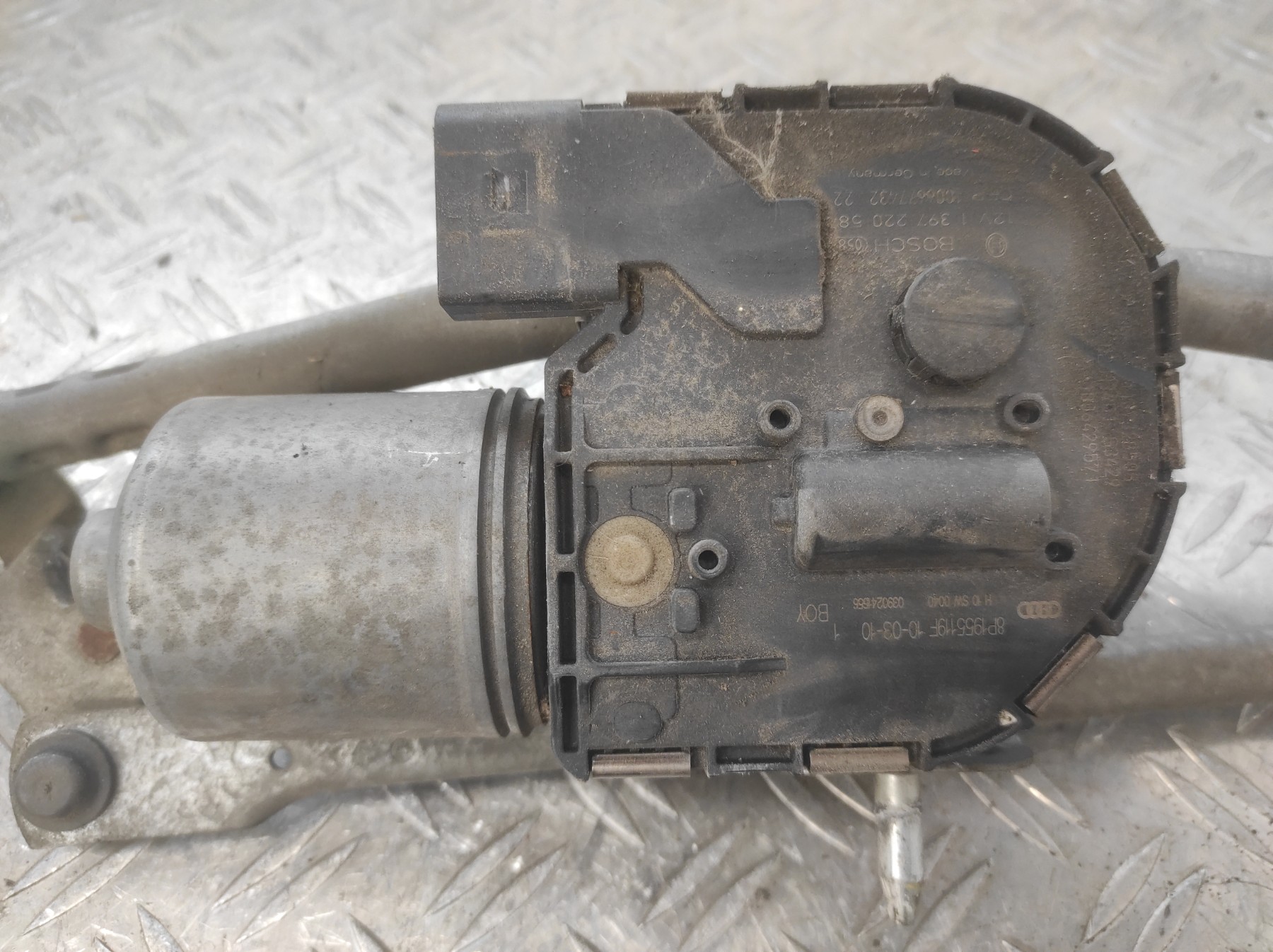 Moteur essuie glace avant AUDI A3 2 PHASE 1 – 8P1955023