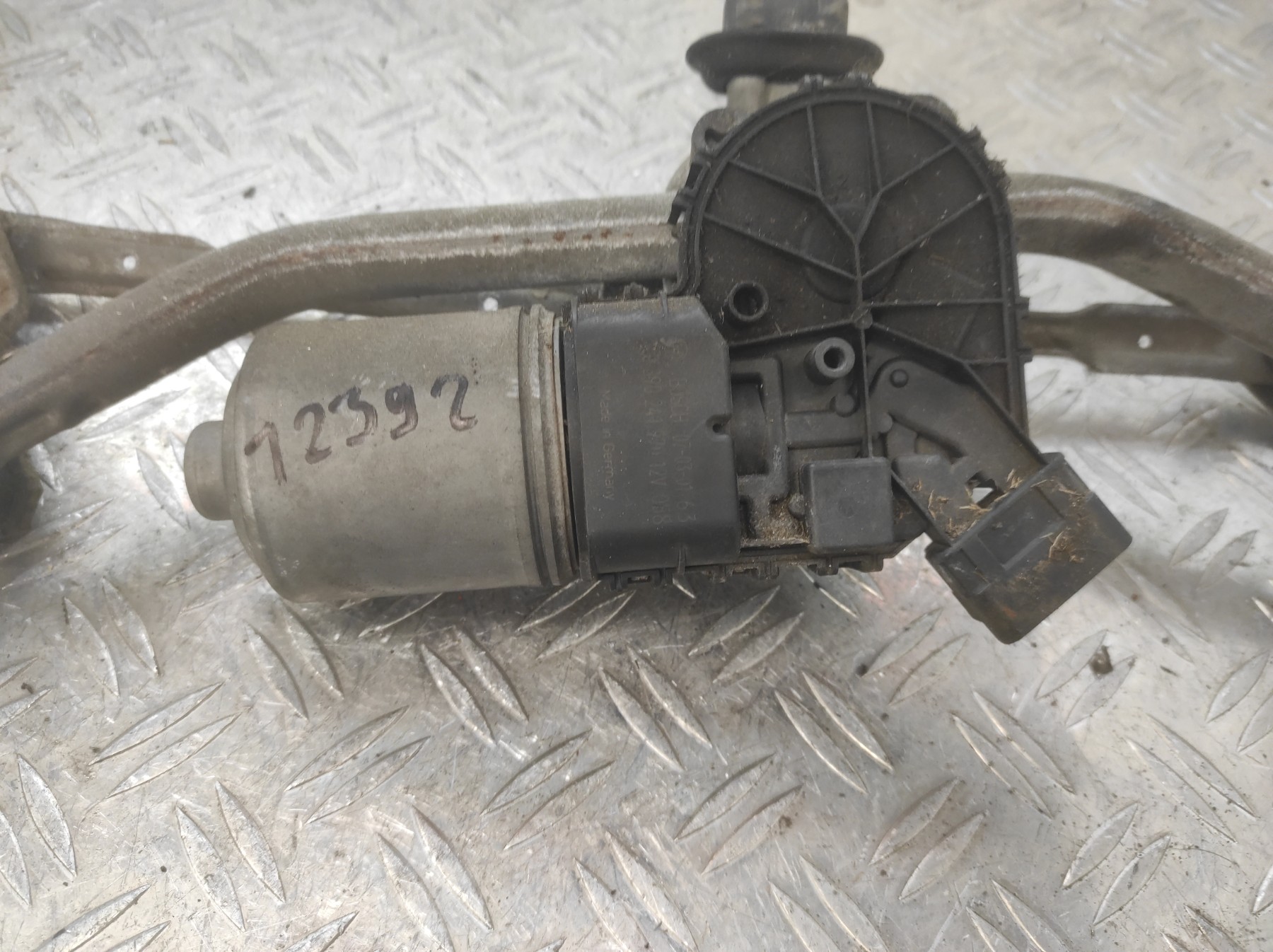 Moteur essuie glace avant PEUGEOT 207 PHASE 1 CABRIOLET – 9681204380