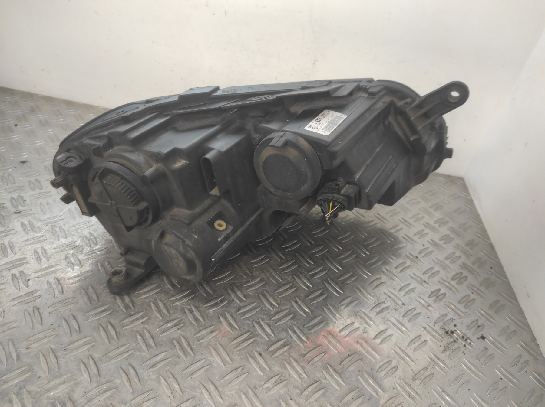 Optique avant principal gauche (feux)(phare) OPEL ASTRA J PHASE 1 – 084421161L