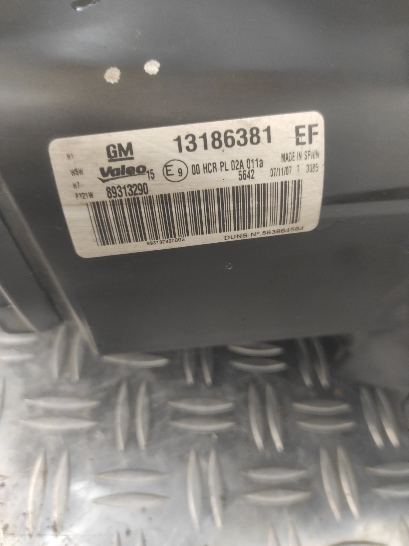 Optique avant principal gauche (feux)(phare) OPEL CORSA D PHASE 1 – 13186381