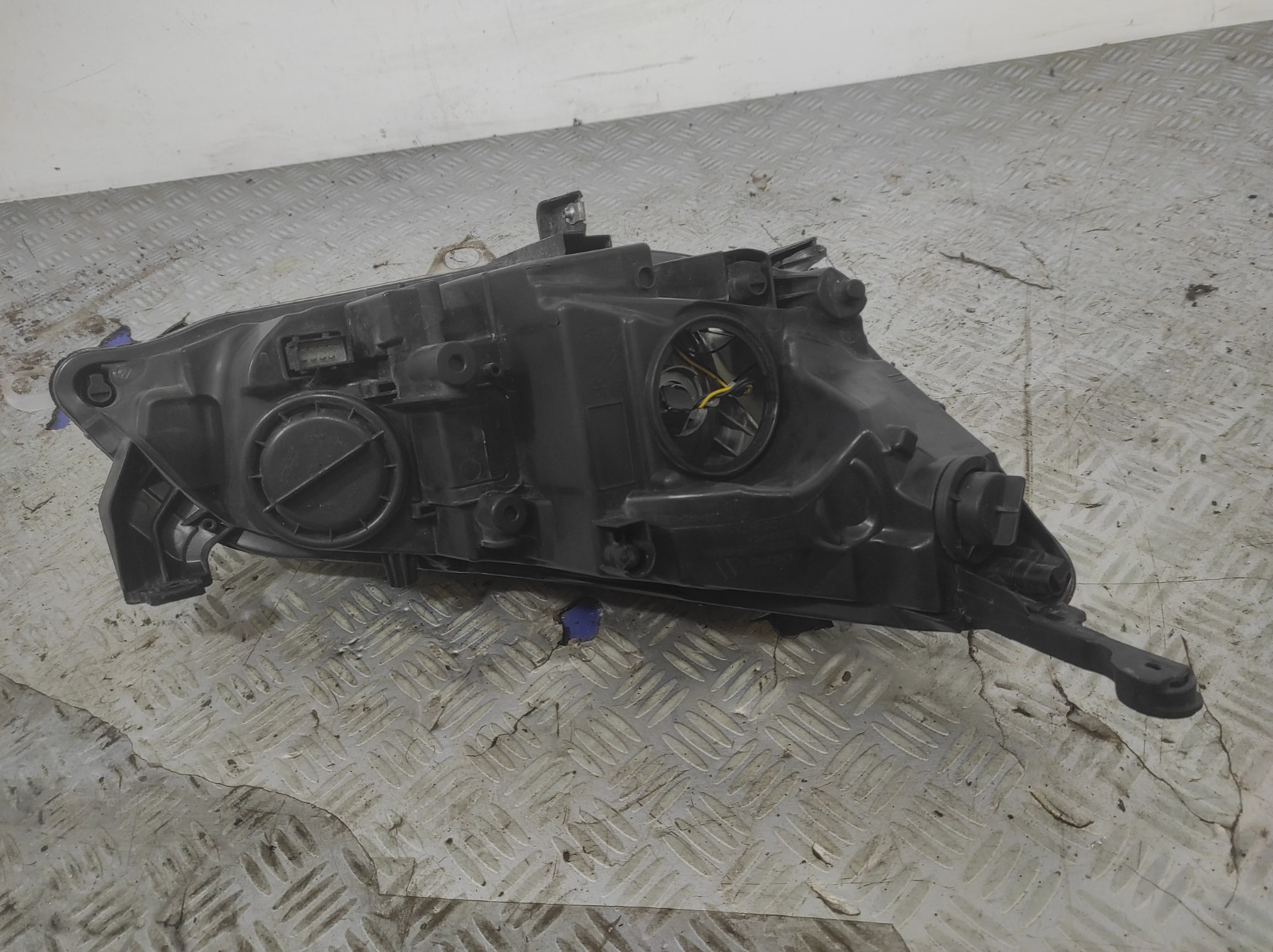 Optique avant principal gauche (feux)(phare) OPEL ASTRA J PHASE 1 – 084421161L