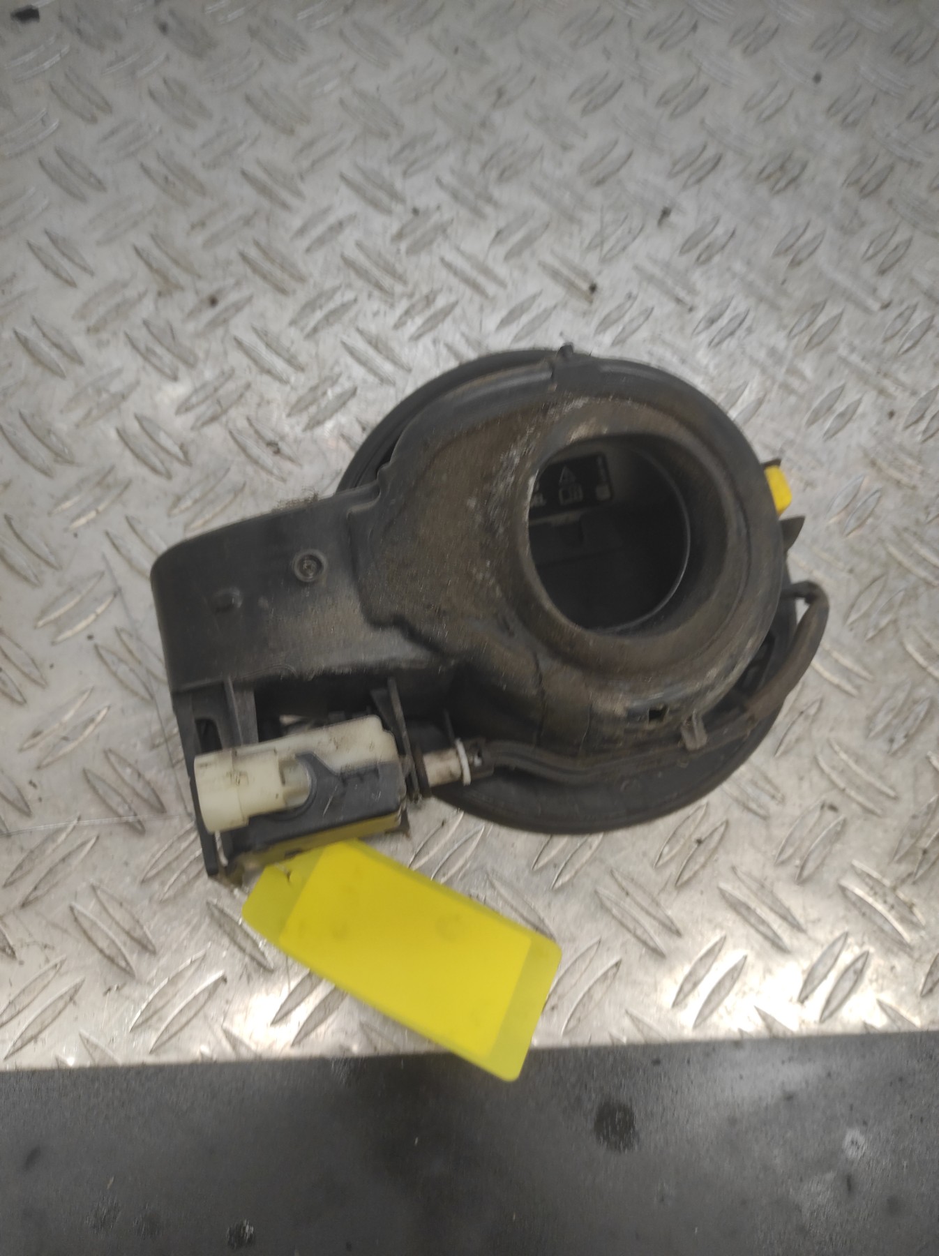 Trappe d&rsquo;essence OPEL ASTRA J PHASE 1 – 13281392