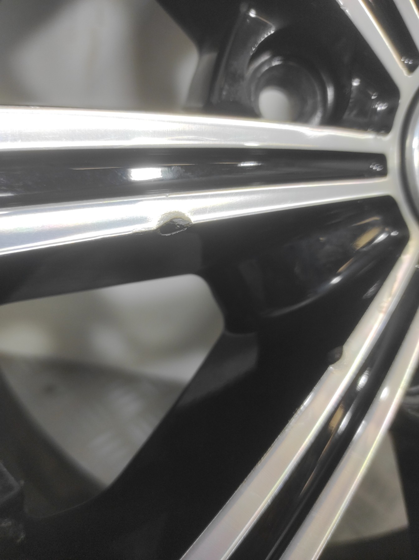 Jeu de 4 jantes AIXAM CITY QUADRICYCLE LEGER – 611BJ080DIAMAN