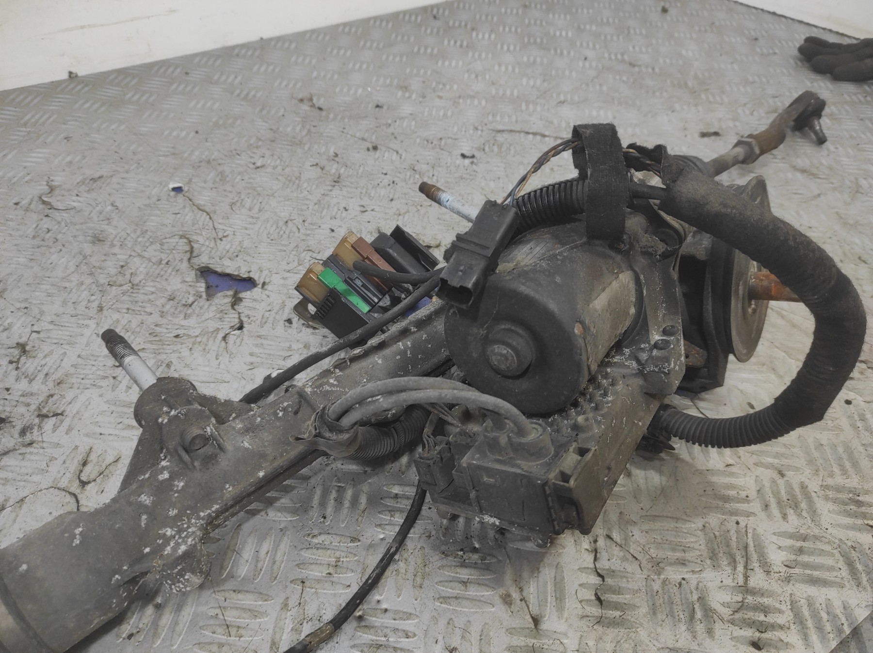 Cremaillere assistee PEUGEOT 207 PHASE 1 CABRIOLET – 6700001531B