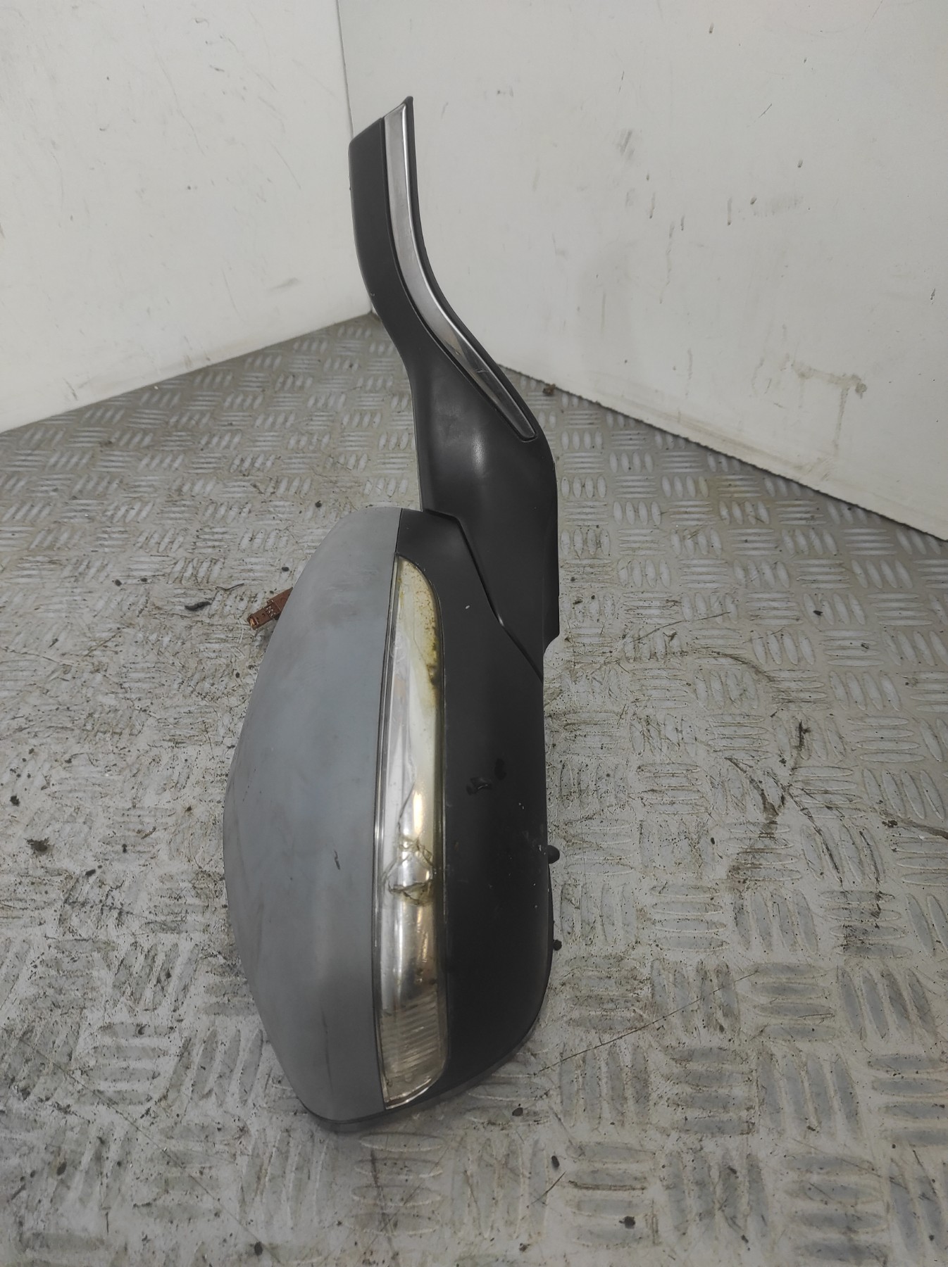 Retroviseur droit PEUGEOT 208 1 PHASE 1 – 1611240580