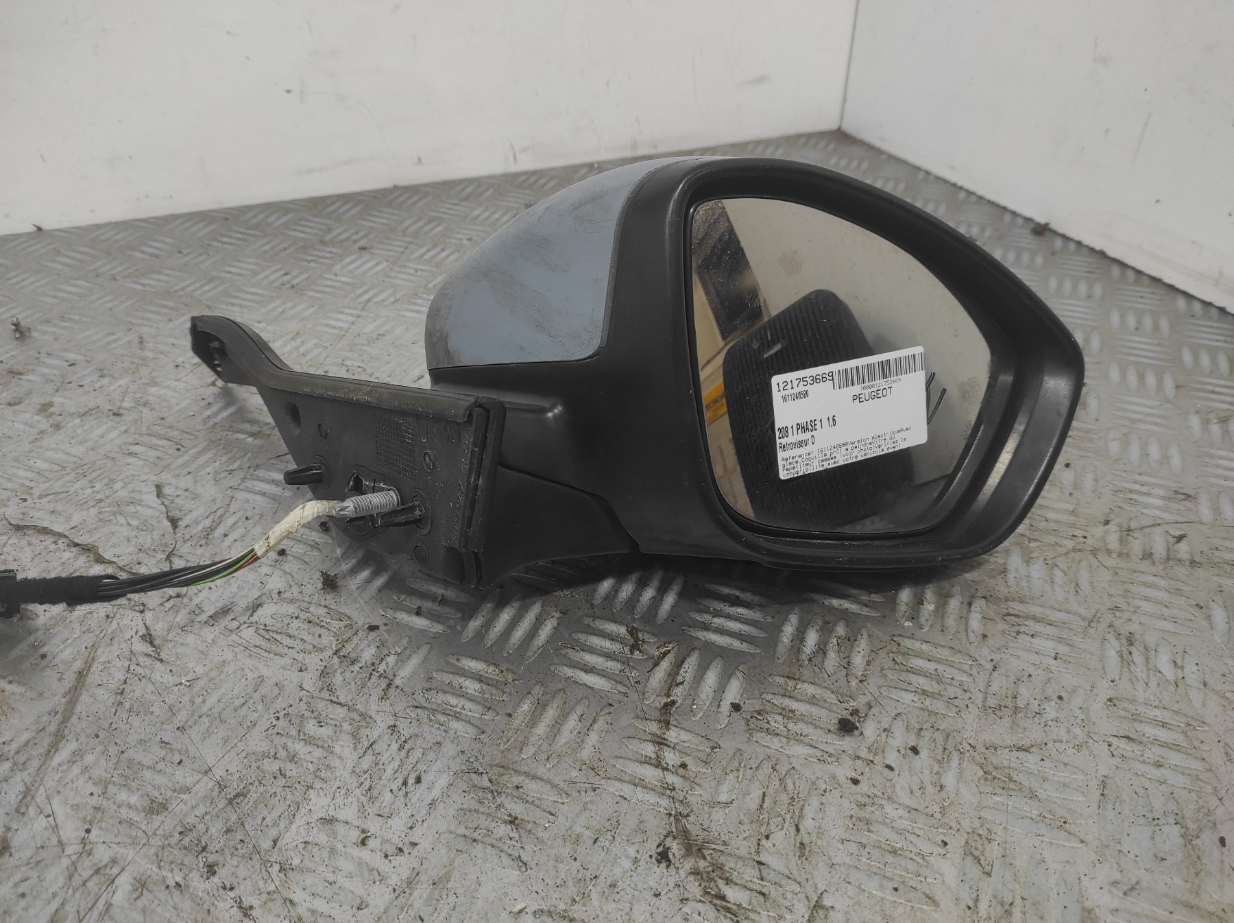 Retroviseur droit PEUGEOT 208 1 PHASE 1 – 1611240580