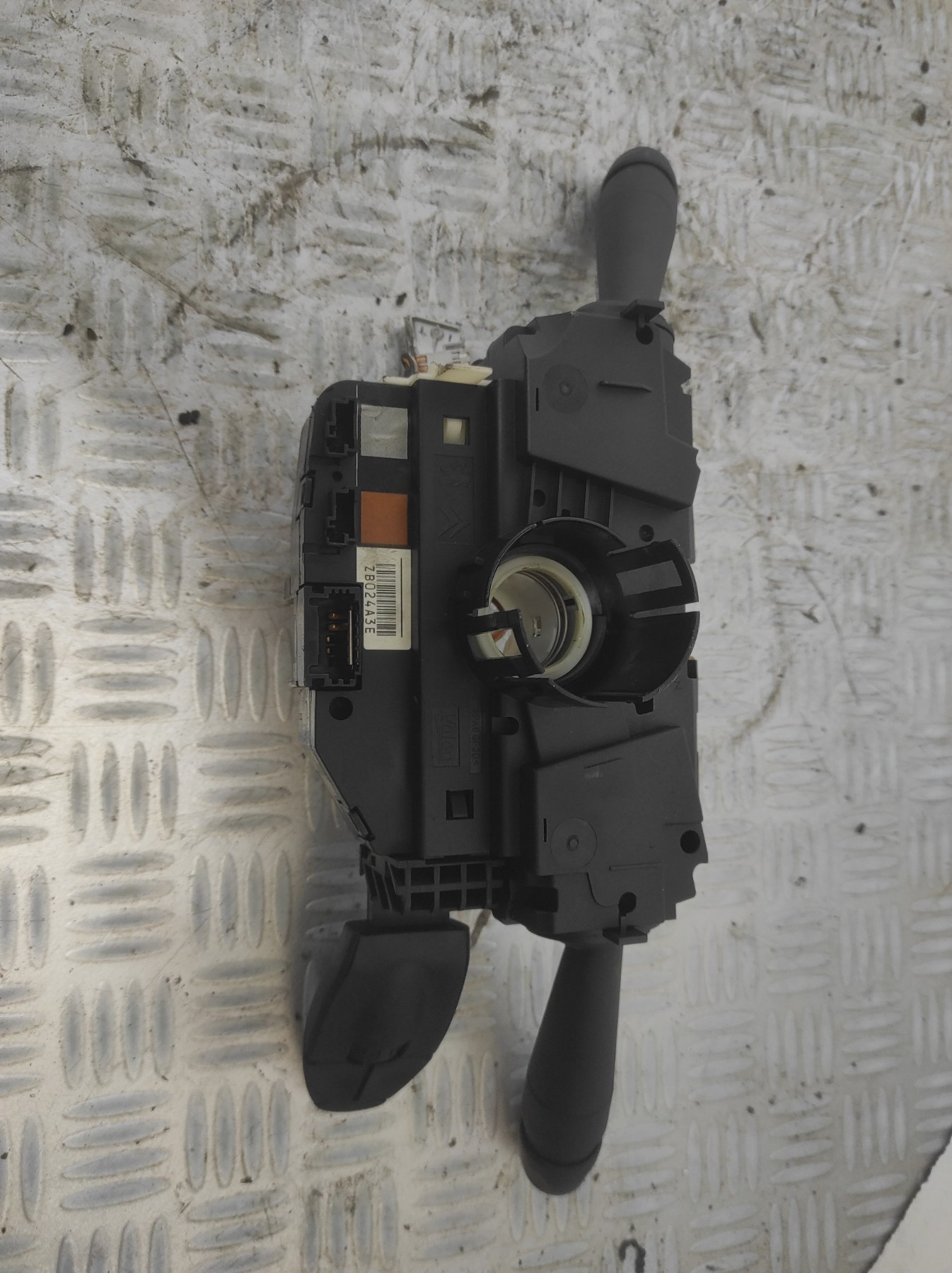 Com (Bloc Contacteur Tournant+Commodo Essuie Glace+Commodo Phare) PEUGEOT 208 1 PHASE 1 – 98030392ZD