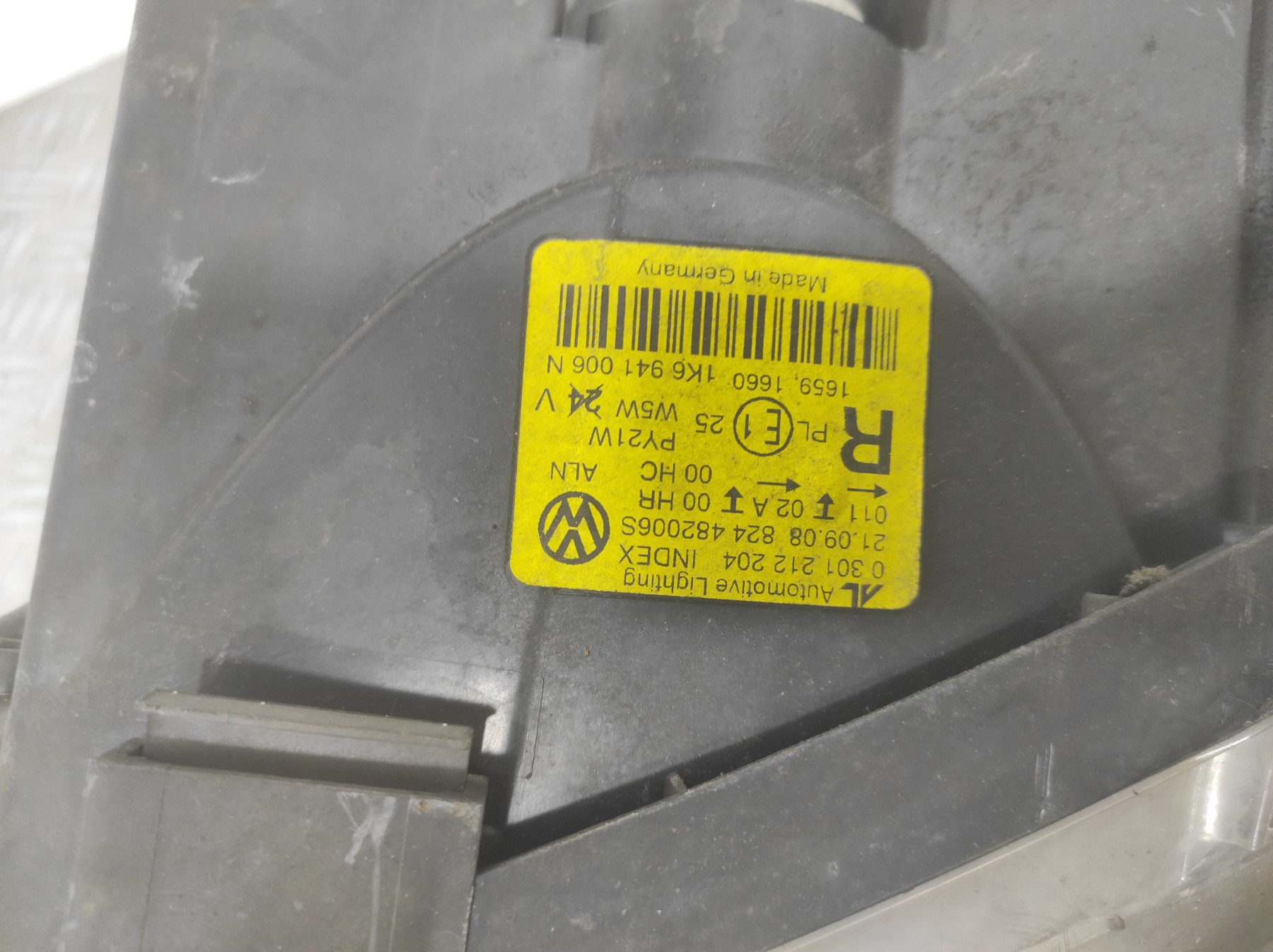 Optique avant principal droit (feux)(phare) VOLKSWAGEN GOLF 5 – 1K6941006