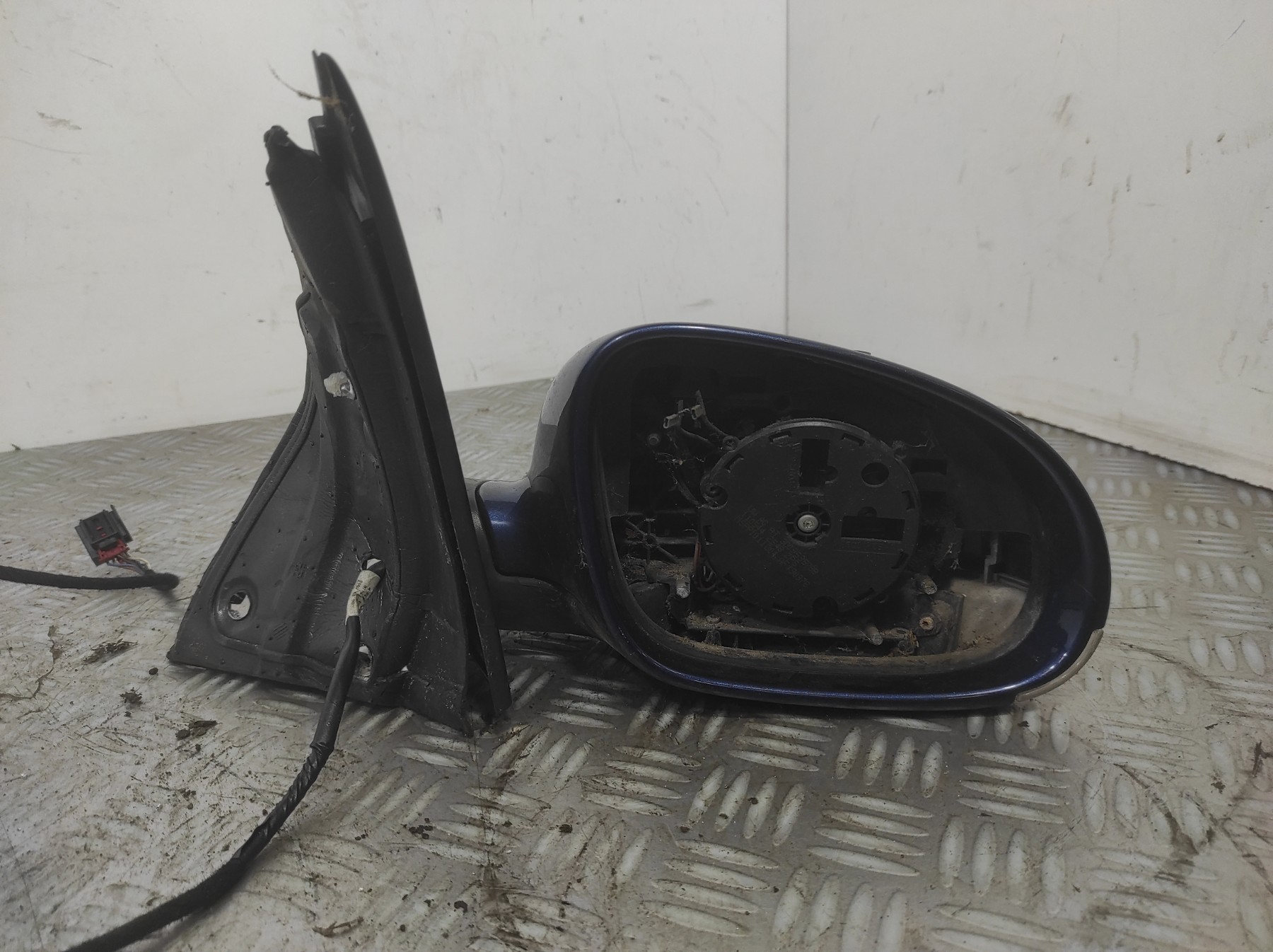 Retroviseur droit VOLKSWAGEN GOLF 5 – 1K1857508CN9B9