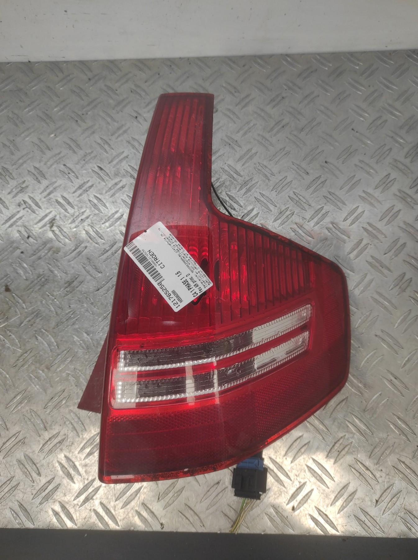 Feu arriere principal droit (feux) CITROEN C4 1 PHASE 1 – 9655863980