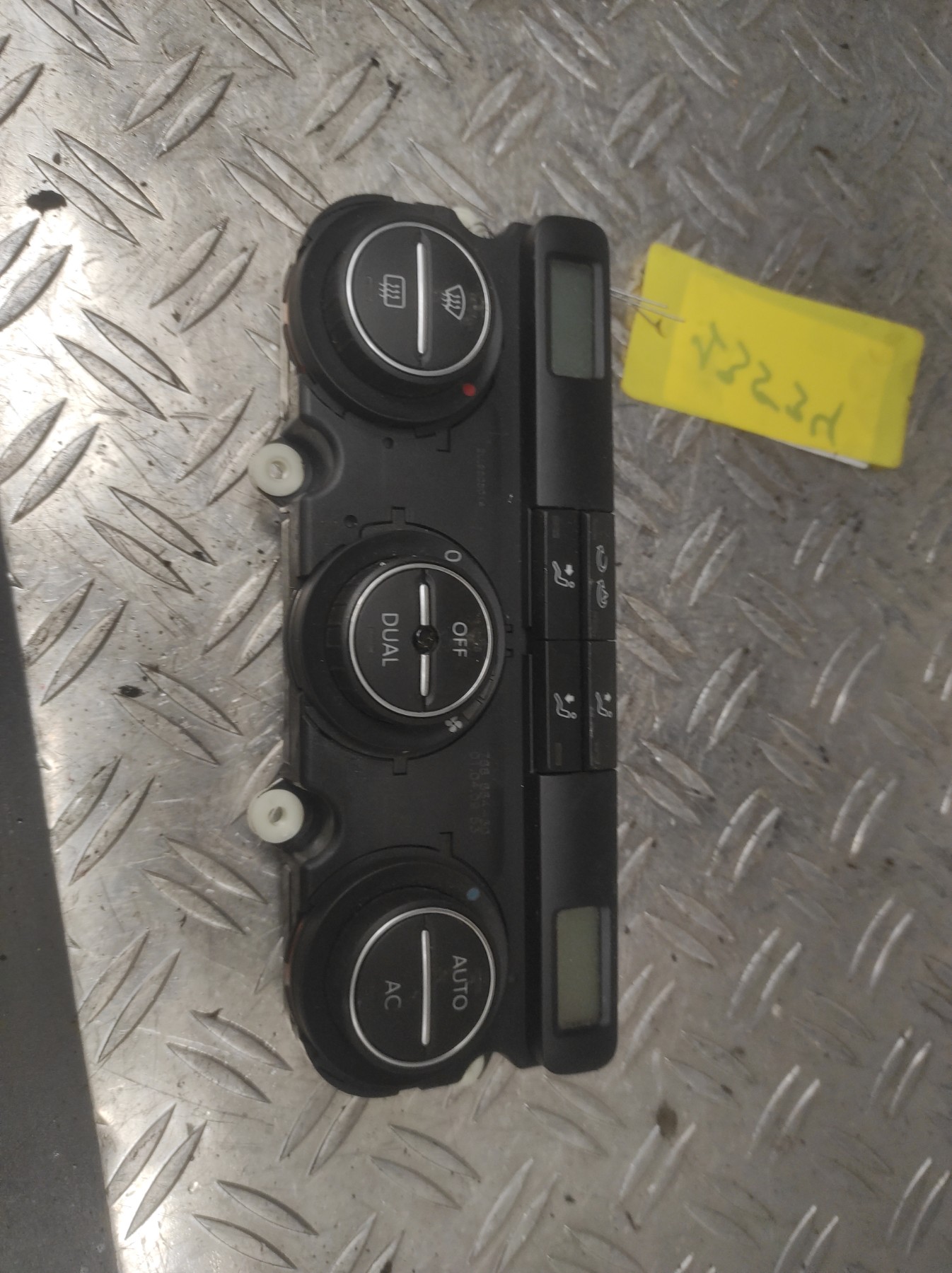 Commande chauffage VOLKSWAGEN TOURAN 1 PHASE 2 – 1K0907044