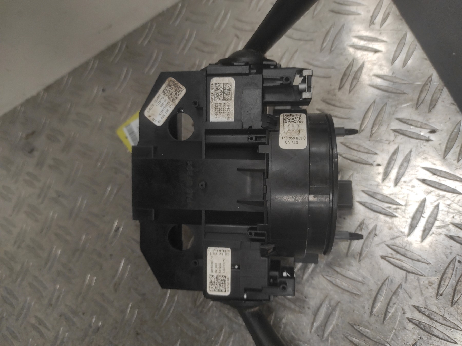 Com (Bloc Contacteur Tournant+Commodo Essuie Glace+Commodo Phare) VOLKSWAGEN TOURAN 1 PHASE 2 – 1K0953503