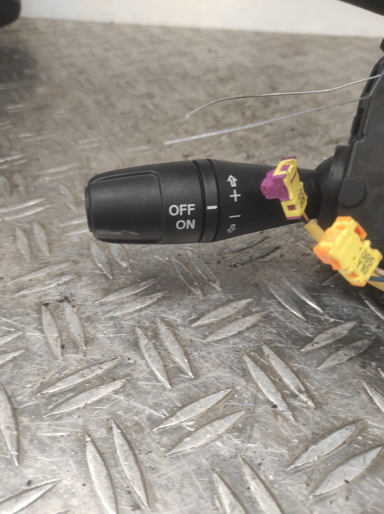 Com (Bloc Contacteur Tournant+Commodo Essuie Glace+Commodo Phare) ALFA ROMEO MITO PHASE 1 – 86262060