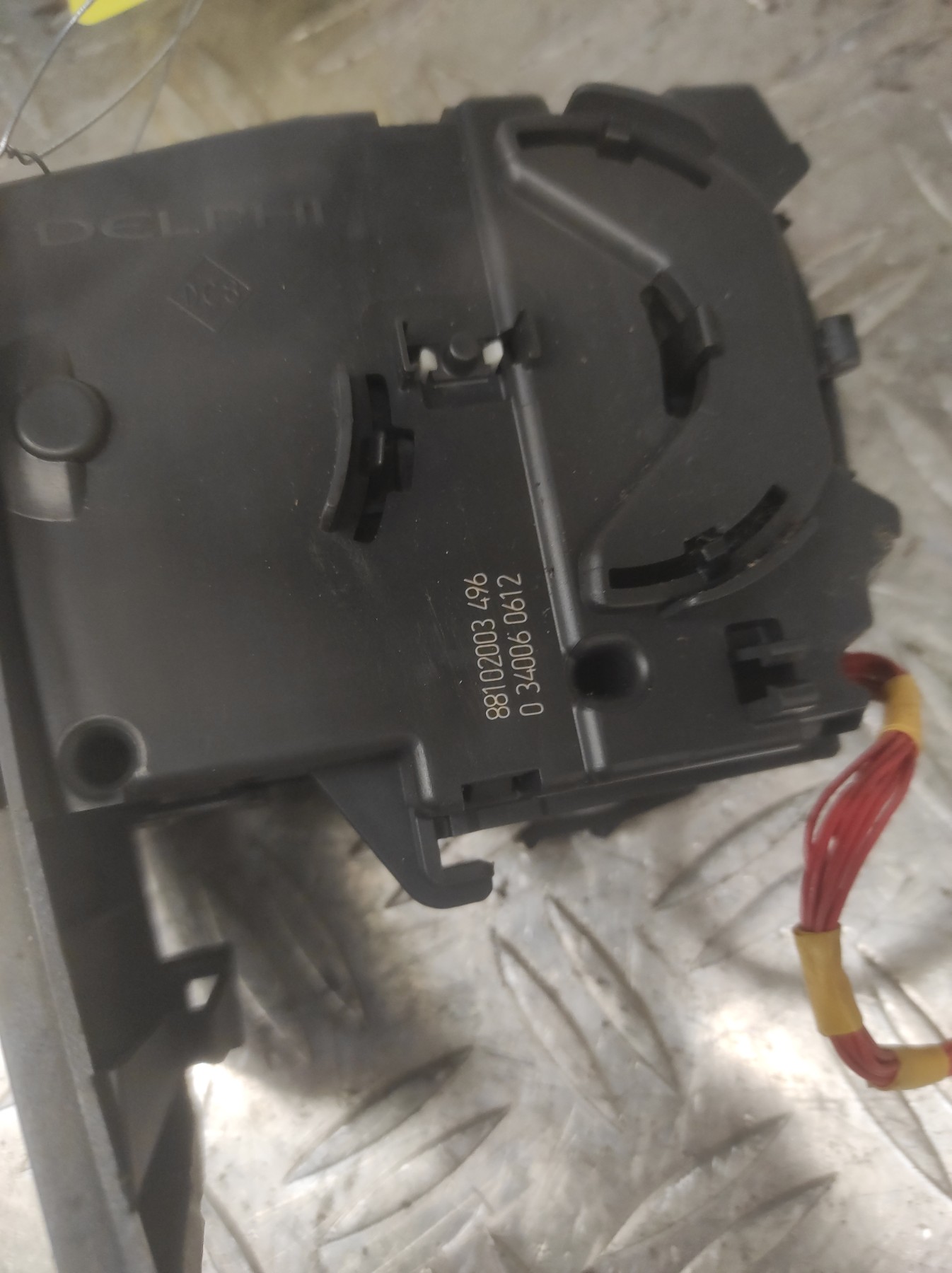 Commodo phare RENAULT CLIO 3 PHASE 1 – 88102003