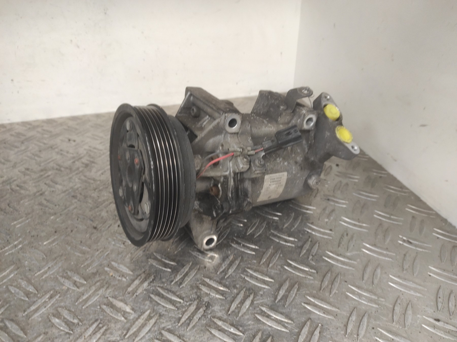 Compresseur clim NISSAN PULSAR – 926003VC6B