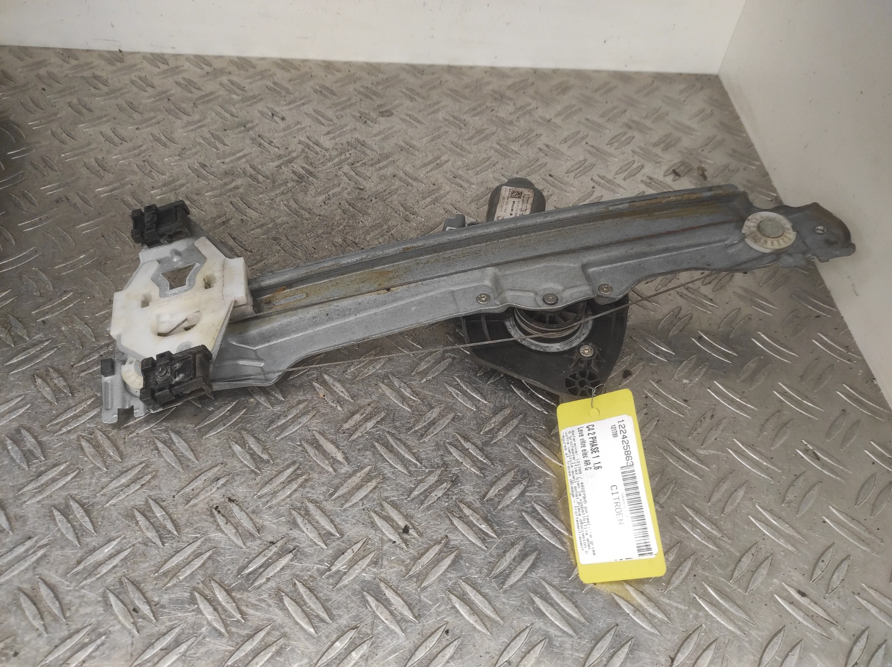 Leve vitre electrique arriere gauche CITROEN C4 2 PHASE 1 – 121789