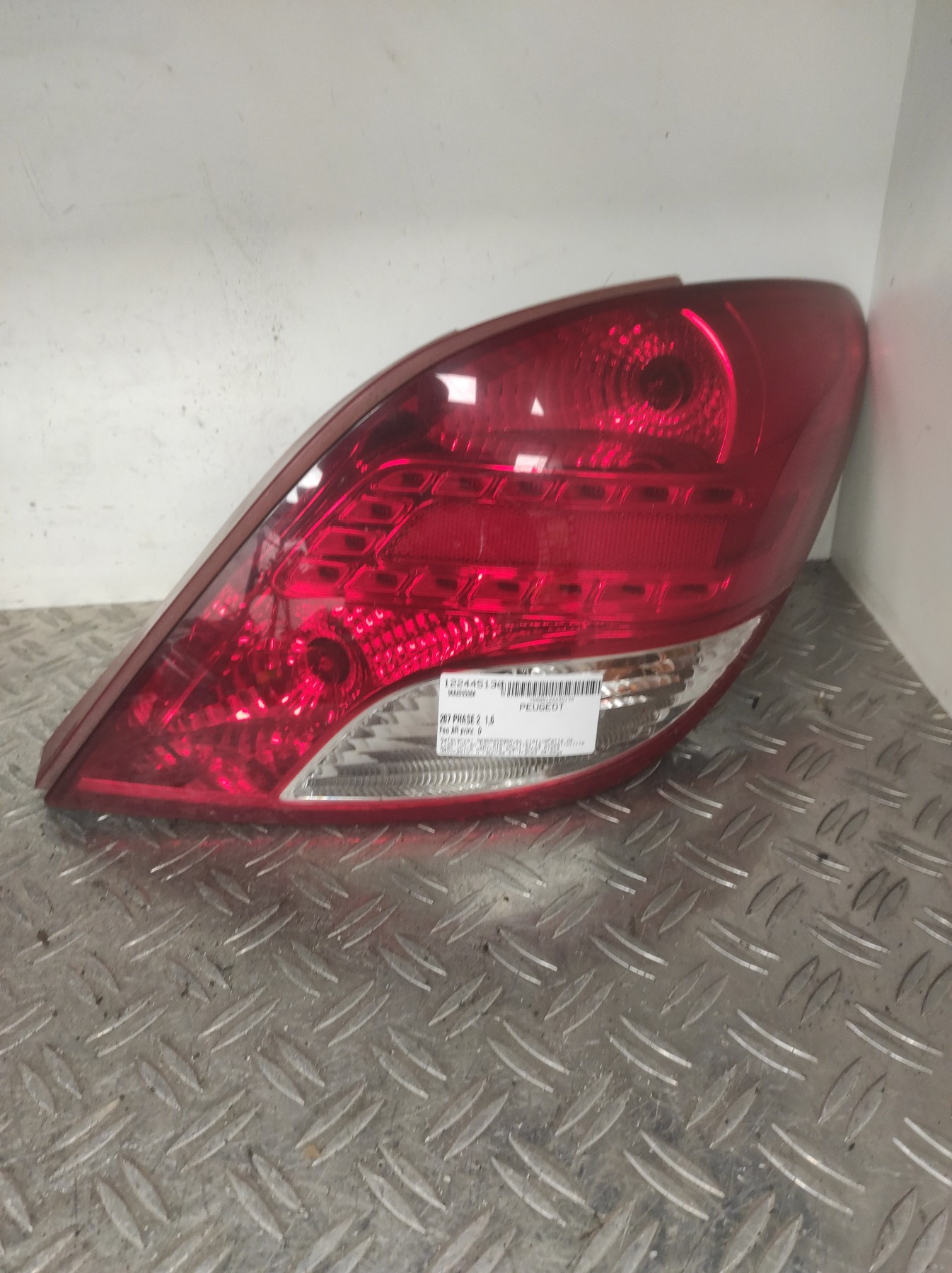 Feu arriere principal droit (feux) PEUGEOT 207 PHASE 2 – 9686565980