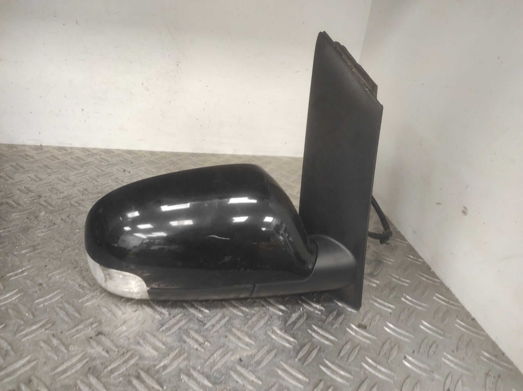 Retroviseur droit VOLKSWAGEN TOURAN 1 PHASE 1 – 1T1857508L9B9