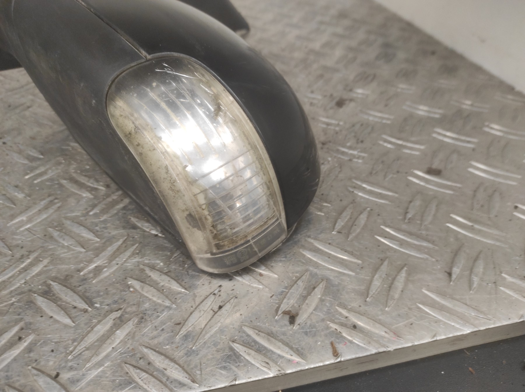 Retroviseur gauche VOLKSWAGEN TOURAN 1 PHASE 1 – 1T1857507M9B9