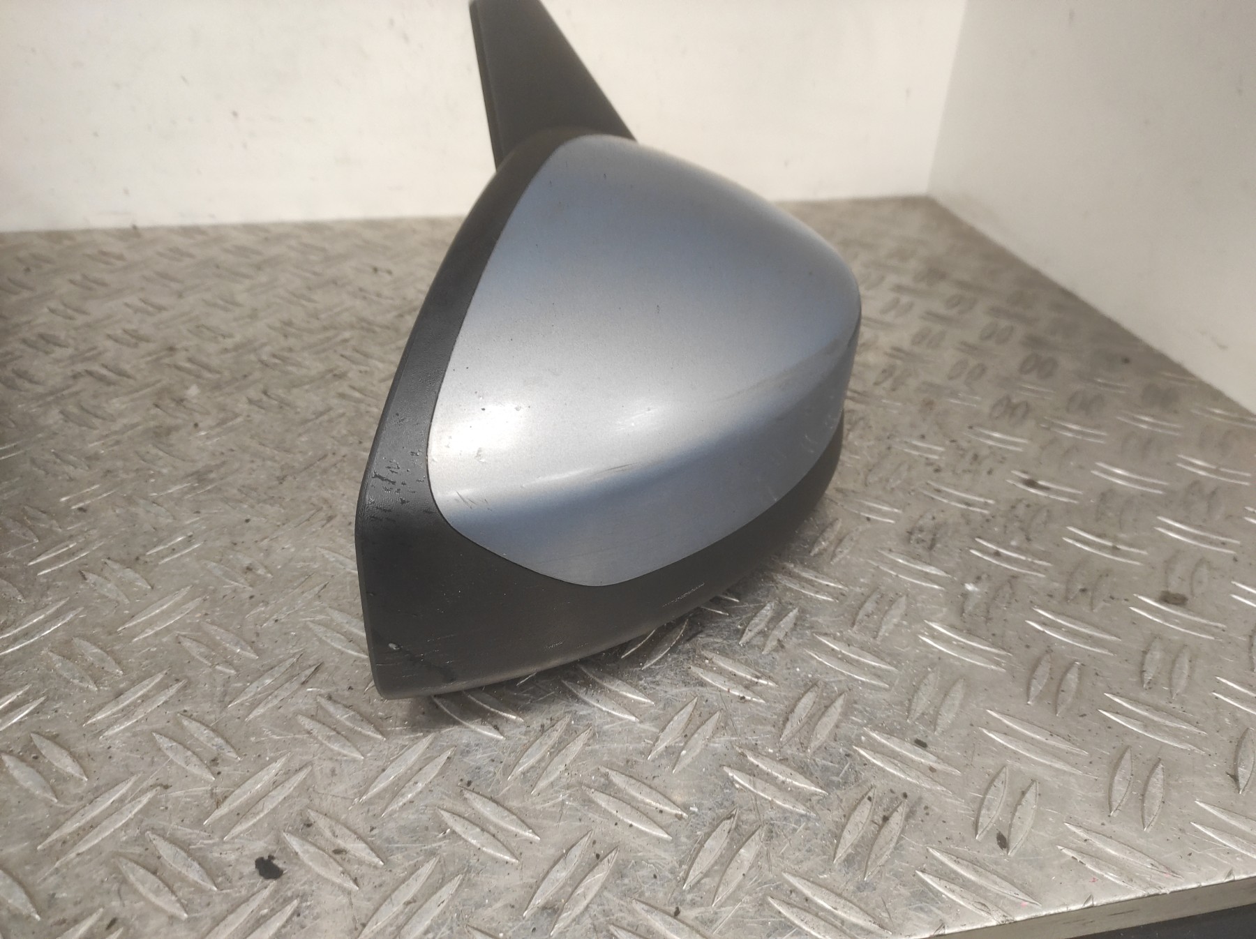 Retroviseur droit RENAULT ESPACE 4 PHASE 1 – 7701053702