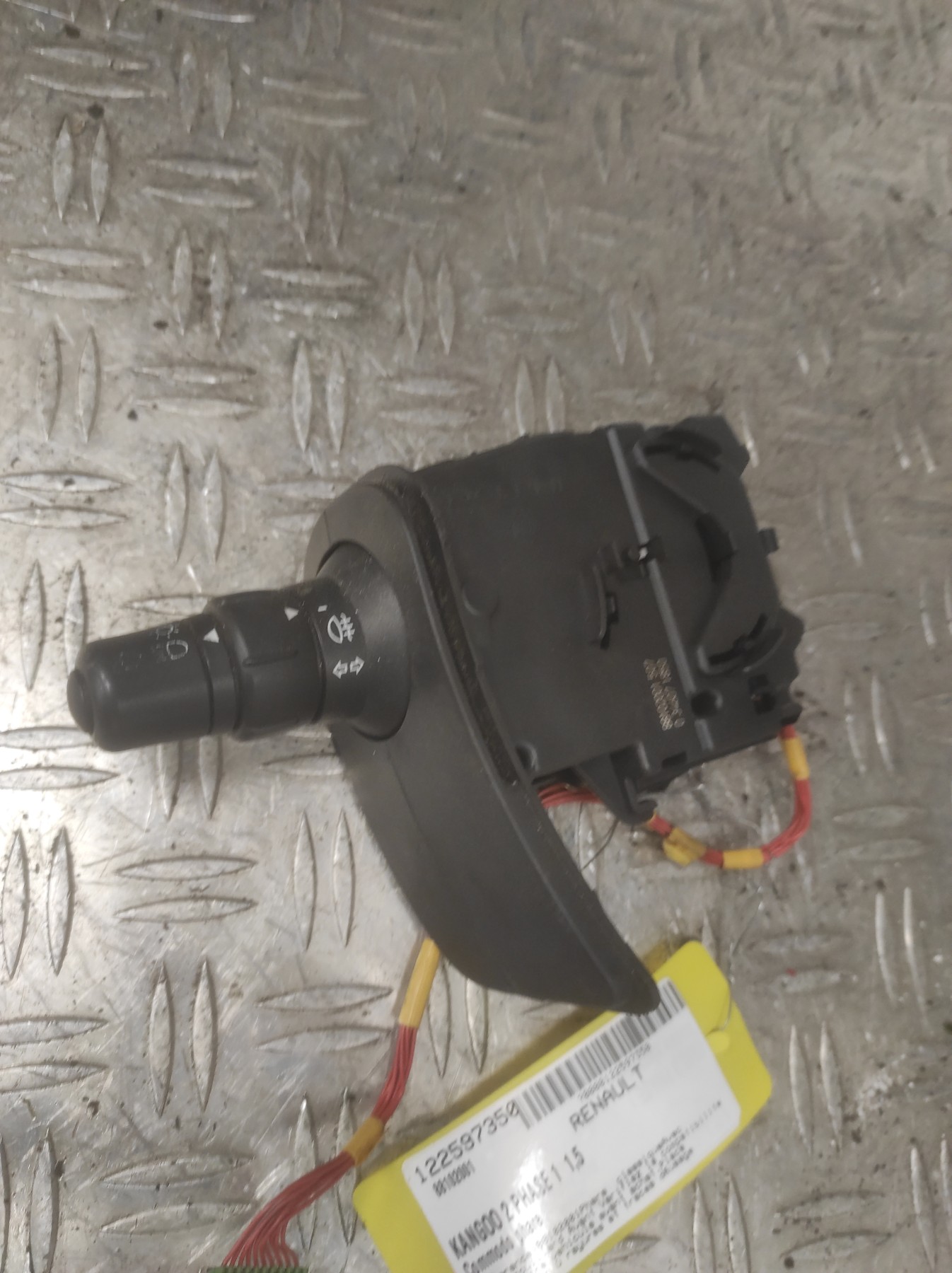 Commodo phare RENAULT KANGOO 2 PHASE 1 – 88102001