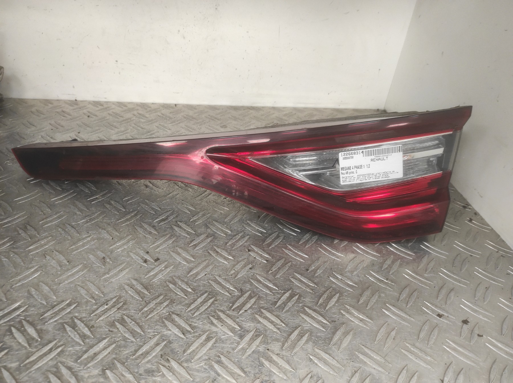 Feu arriere principal gauche (feux) RENAULT MEGANE 4 PHASE 1 – 265506075R