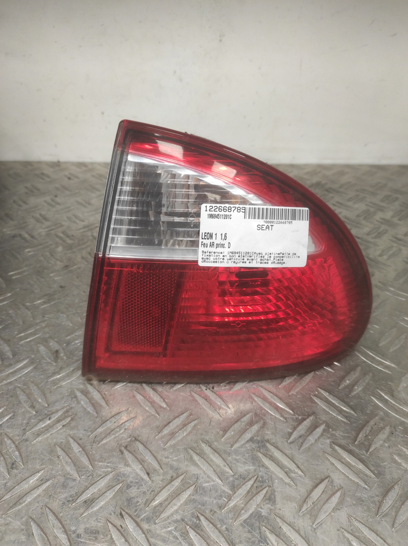 Feu arriere principal droit (feux) SEAT LEON 1 – 1M694511201C