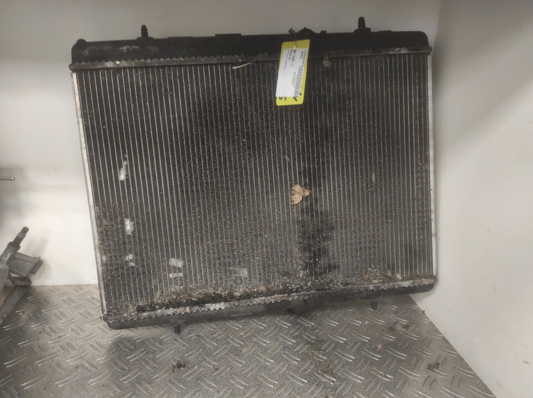 Radiateur eau PEUGEOT 5008 1 PHASE 1 – 9680533480