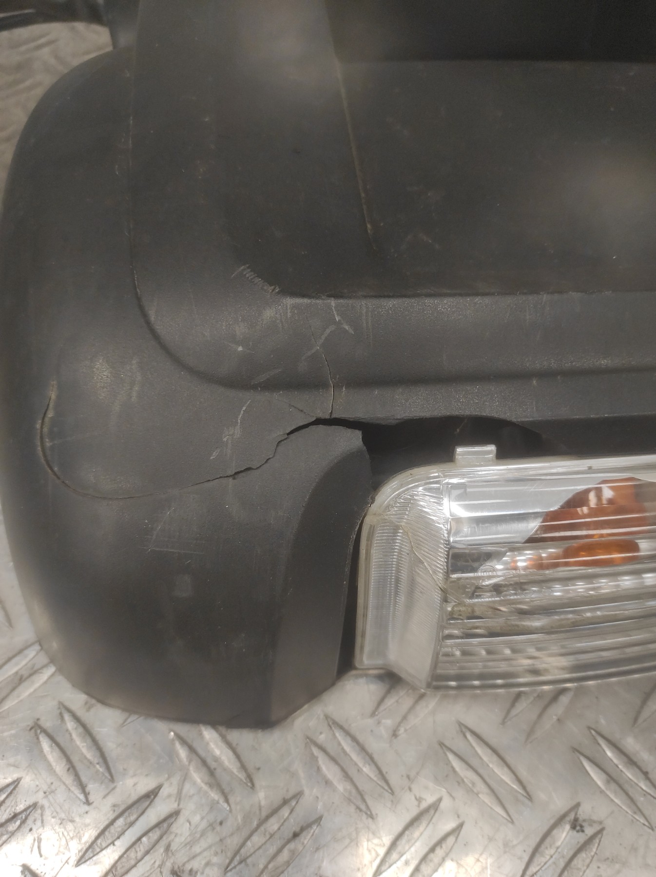 Retroviseur gauche PEUGEOT BOXER 3 PHASE 2 – E3021044