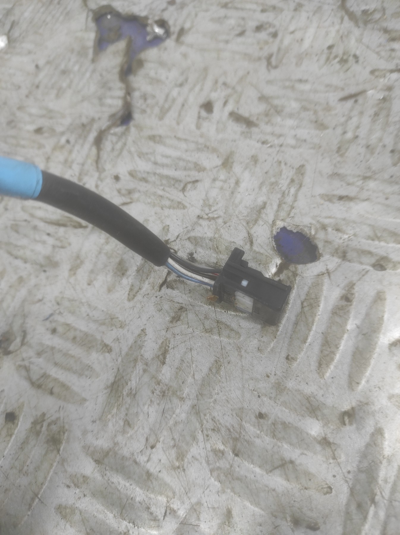 Retroviseur droit RENAULT CLIO 4 PHASE 1 – 963016226R