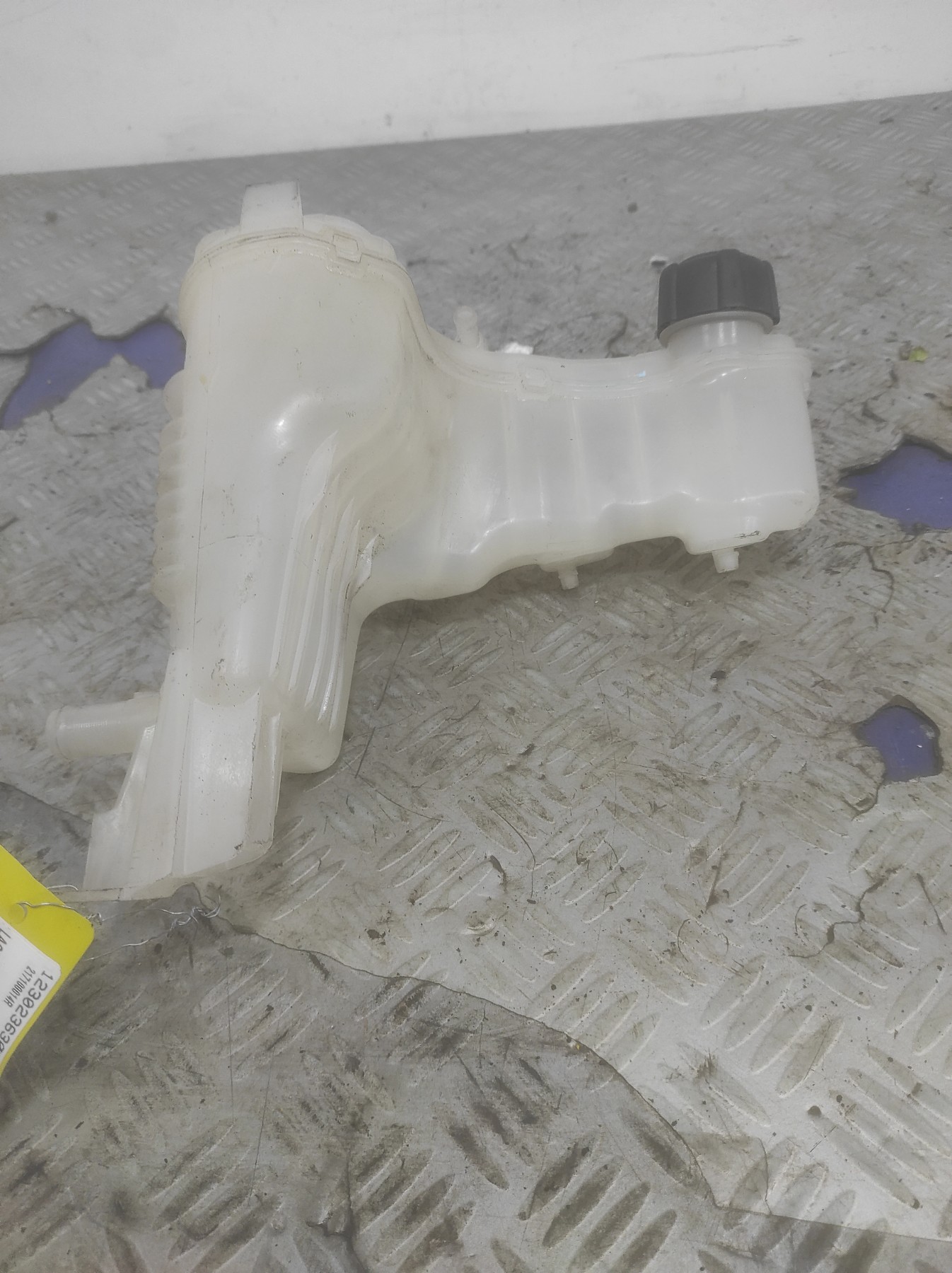 Vase d&rsquo;expansion RENAULT LAGUNA 3 PHASE 1 – 217100014R