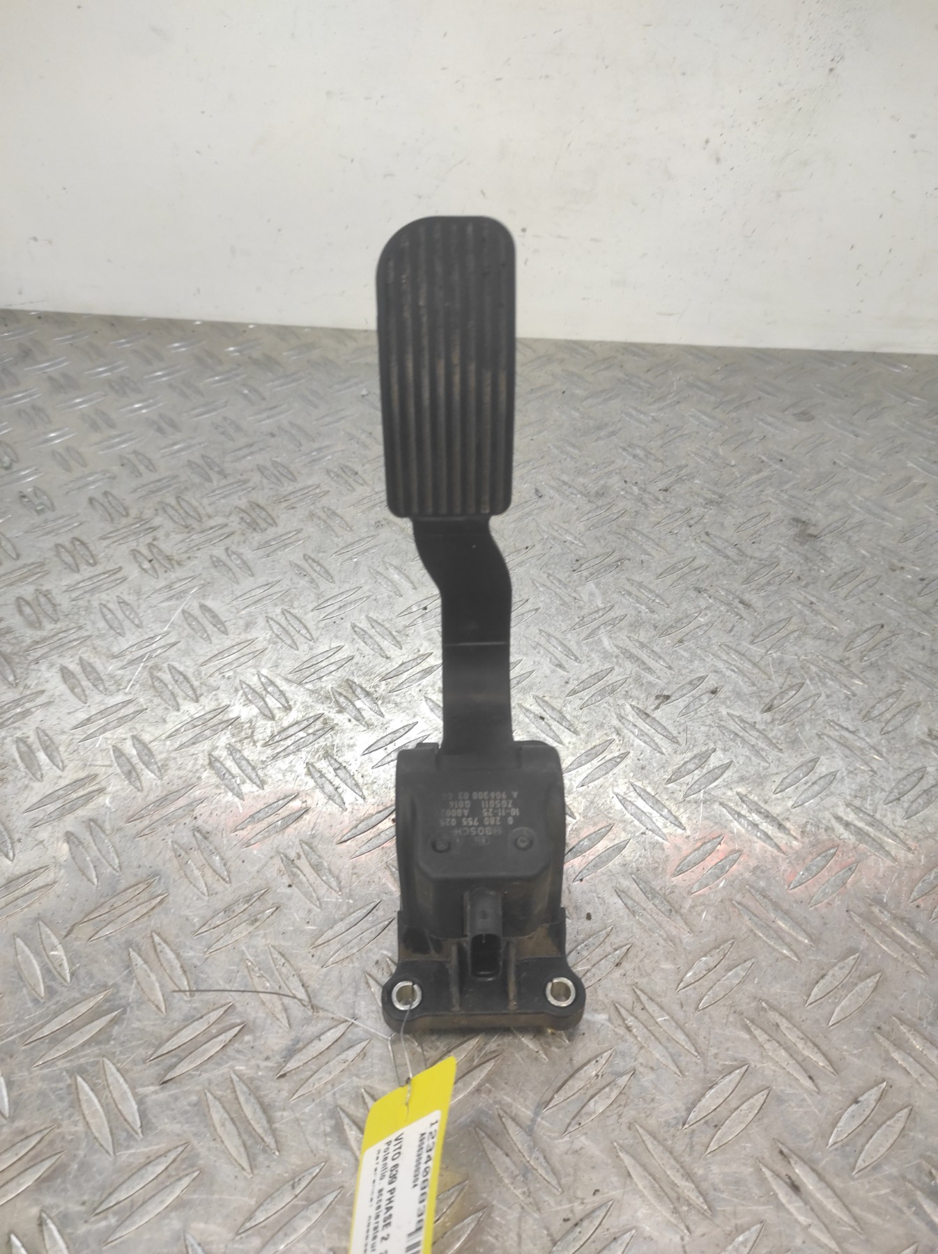 Potentiometre de pedale de gaz d&rsquo;accelerateur MERCEDES VITO 639 PHASE 2 – A9063000304