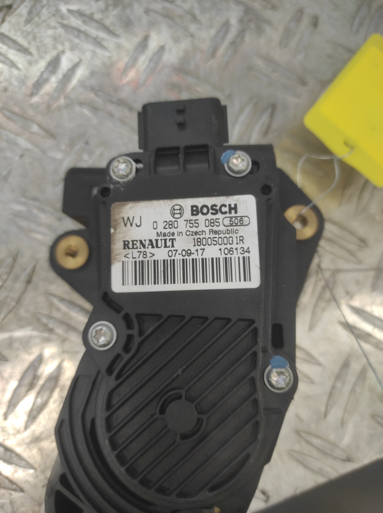 Potentiometre de pedale de gaz d&rsquo;accelerateur RENAULT LAGUNA 3 PHASE 1 – 180050001R