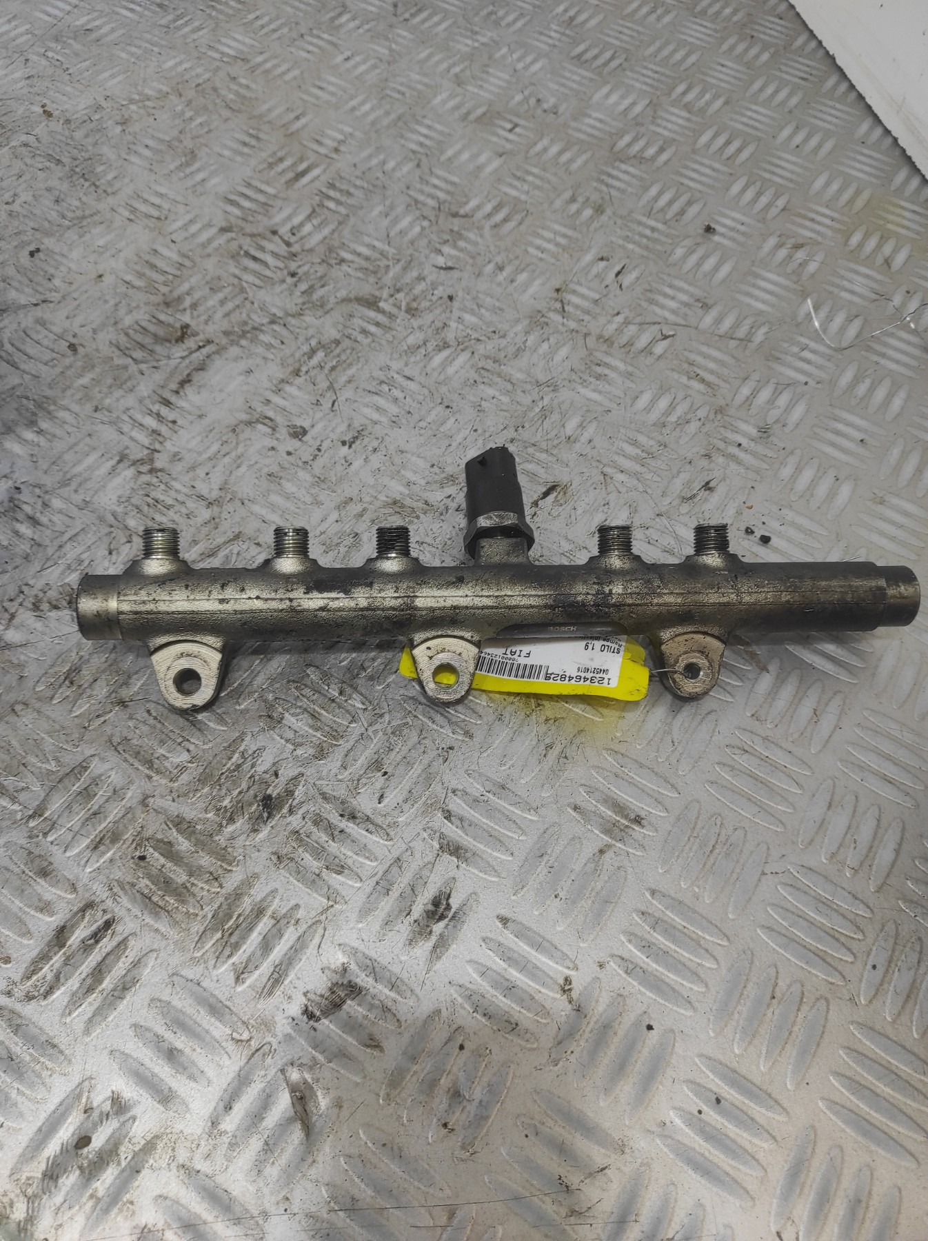 Rampe injection FIAT STILO – 445214016