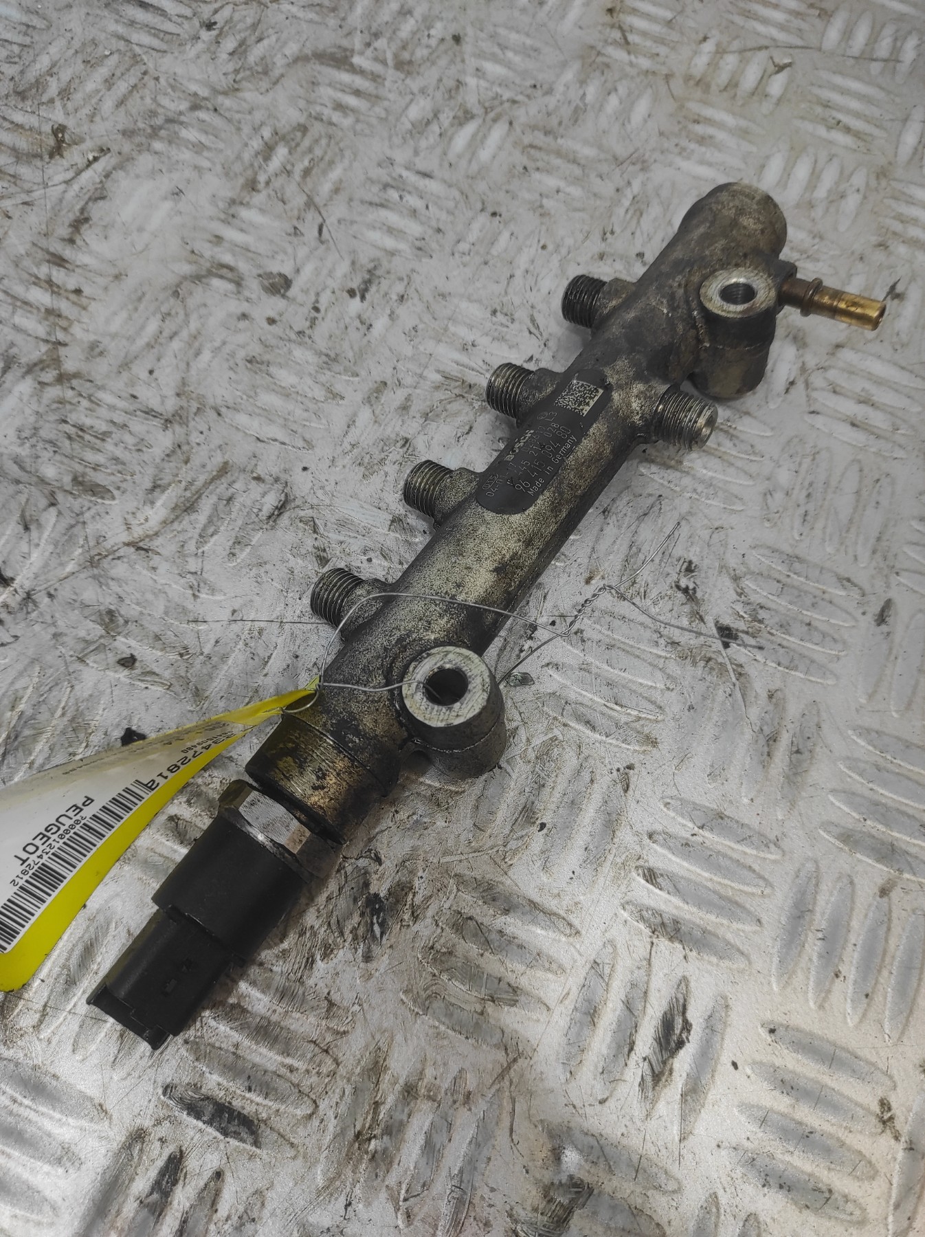 Rampe injection PEUGEOT 206+ – 9641509480