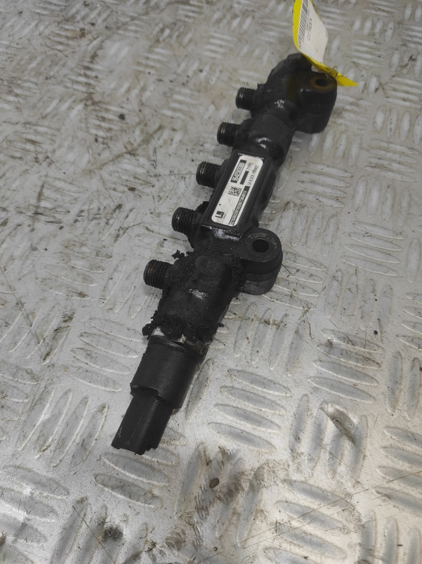 Rampe injection CITROEN C3 1 PHASE 2 – 9642503380