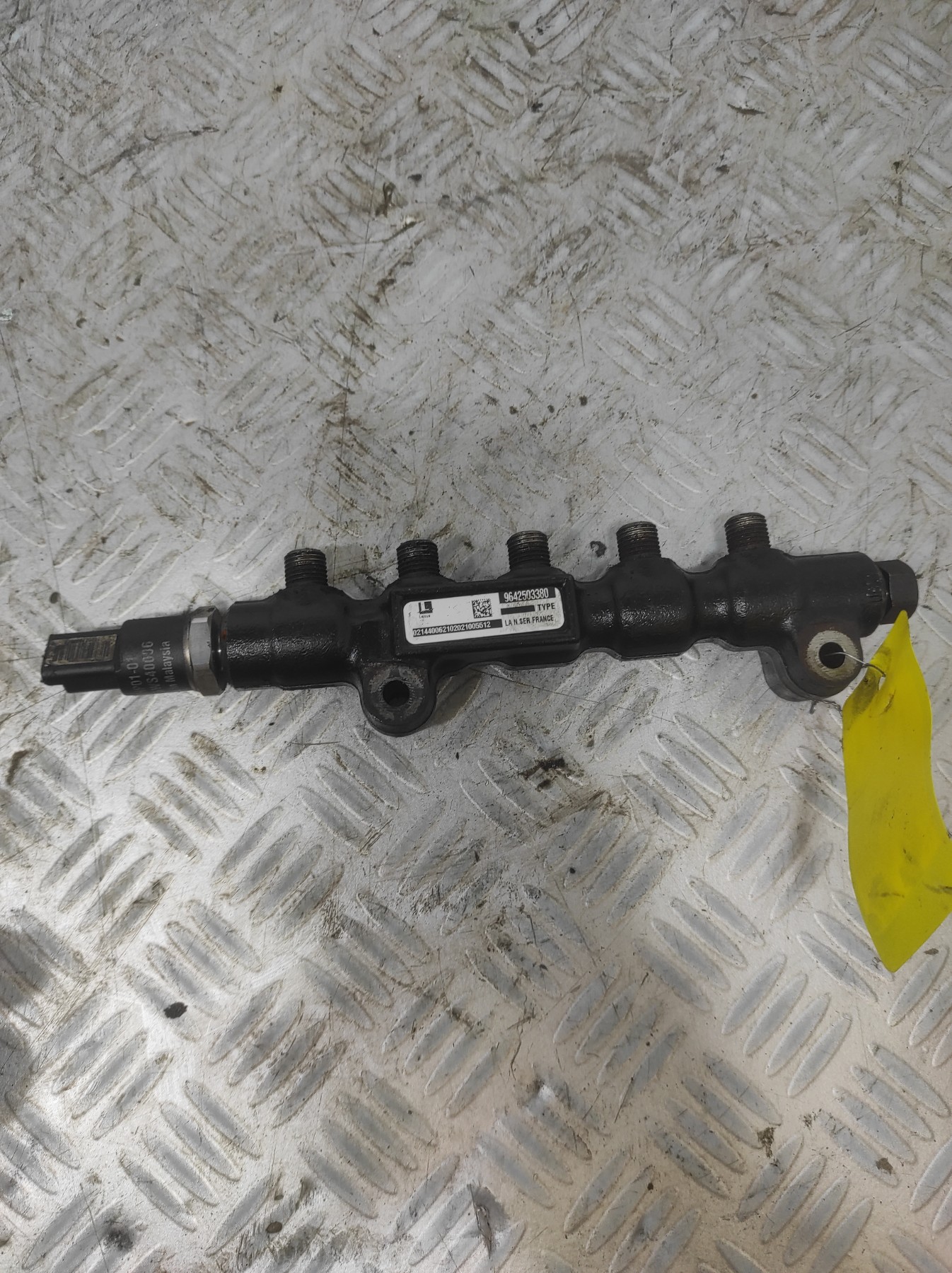 Rampe injection CITROEN C3 1 PHASE 2 – 9642503380