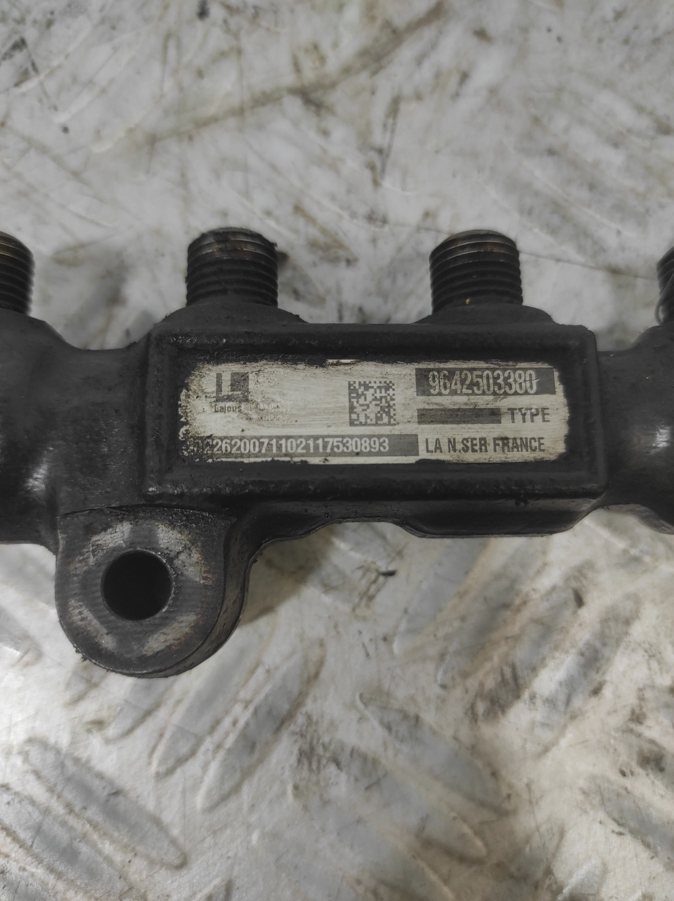 Rampe injection CITROEN C3 1 PHASE 2 – 9642503380