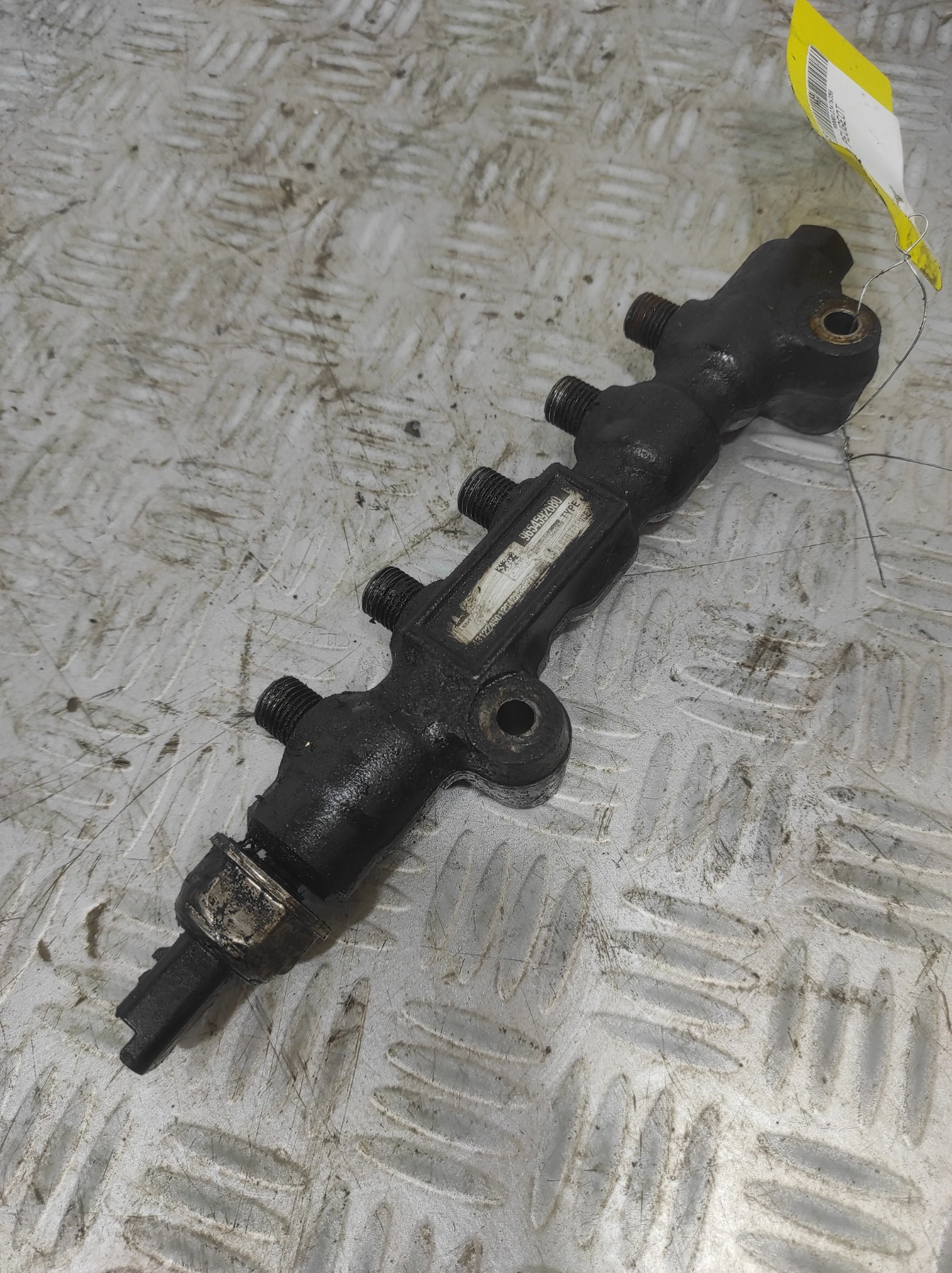 Rampe injection PEUGEOT 308 1 PHASE 2 – 9654592680