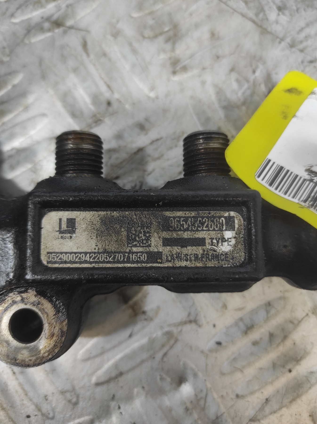 Rampe injection PEUGEOT 308 1 PHASE 2 – 9654592680