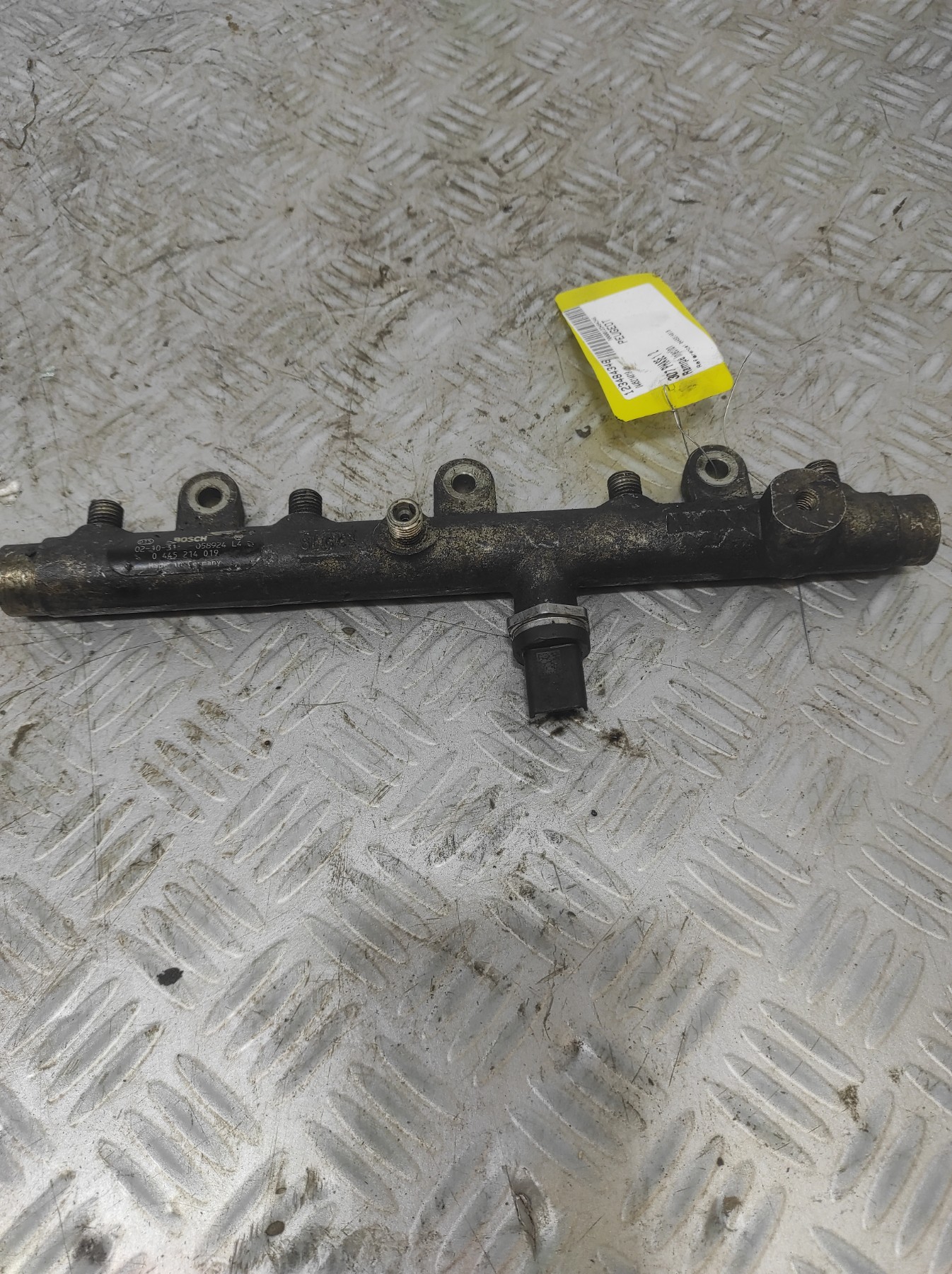 Rampe injection PEUGEOT 307 PHASE 1 – 445214019